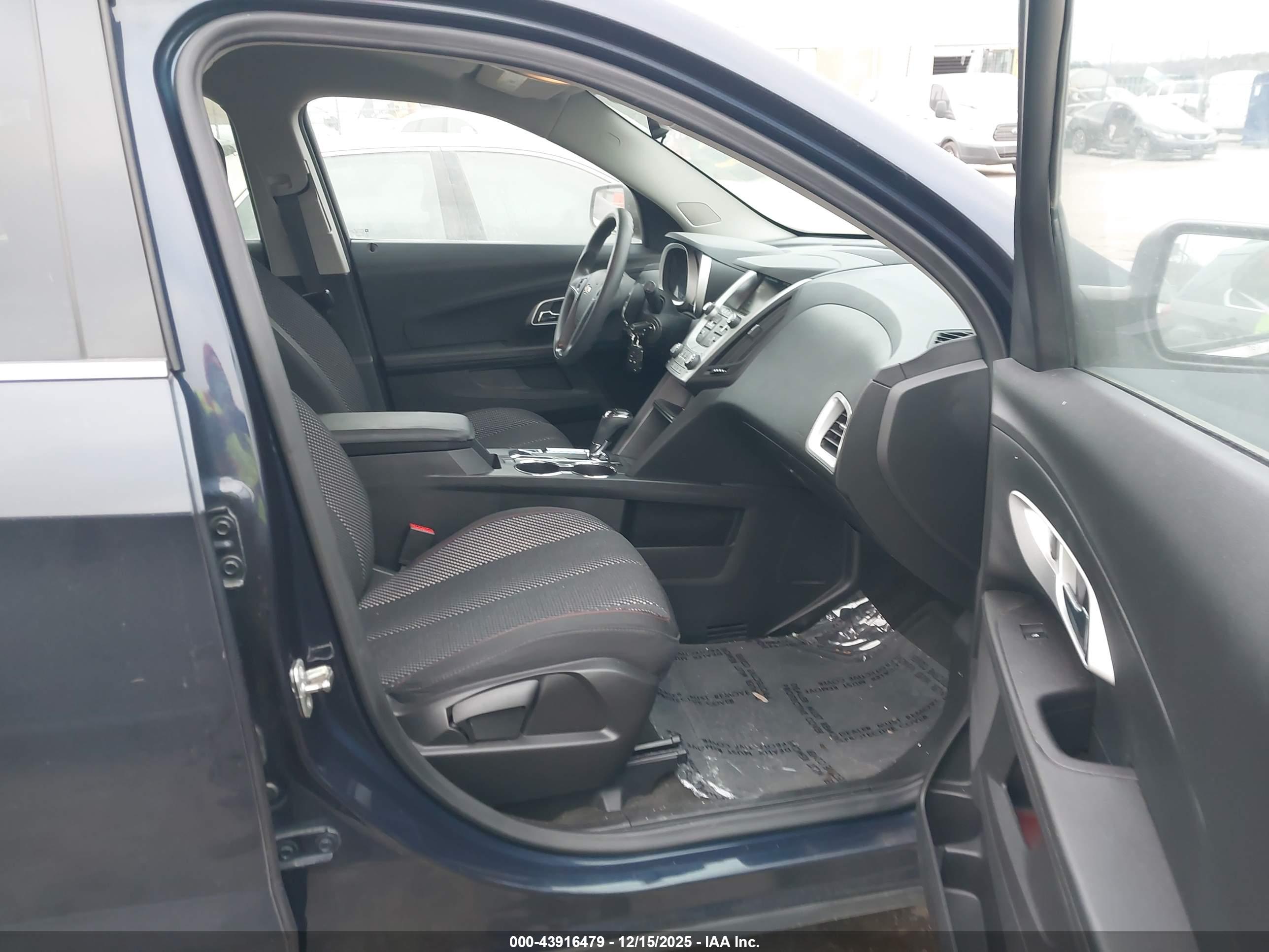CHEVROLET EQUINOX image 5