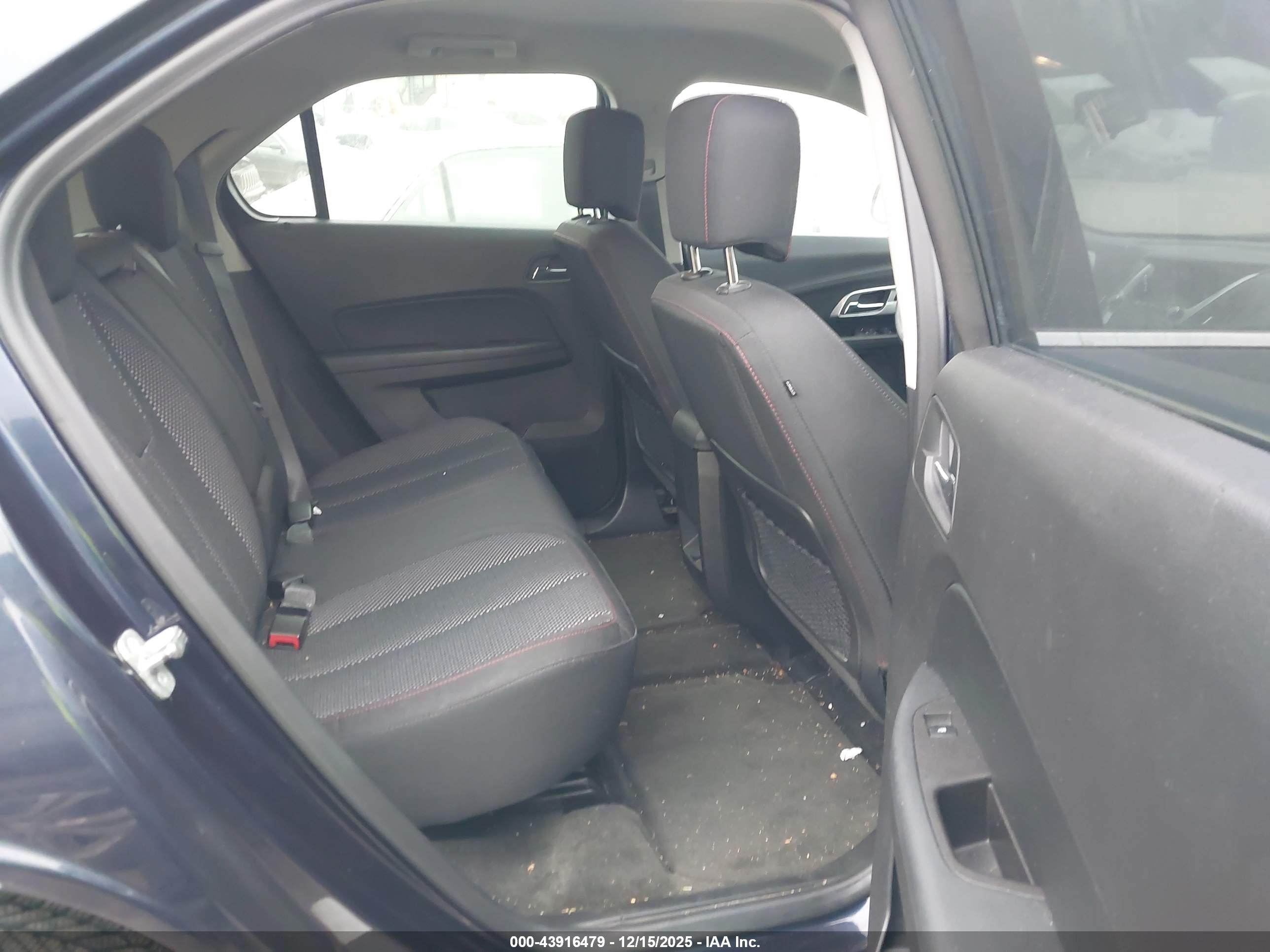 CHEVROLET EQUINOX image 8