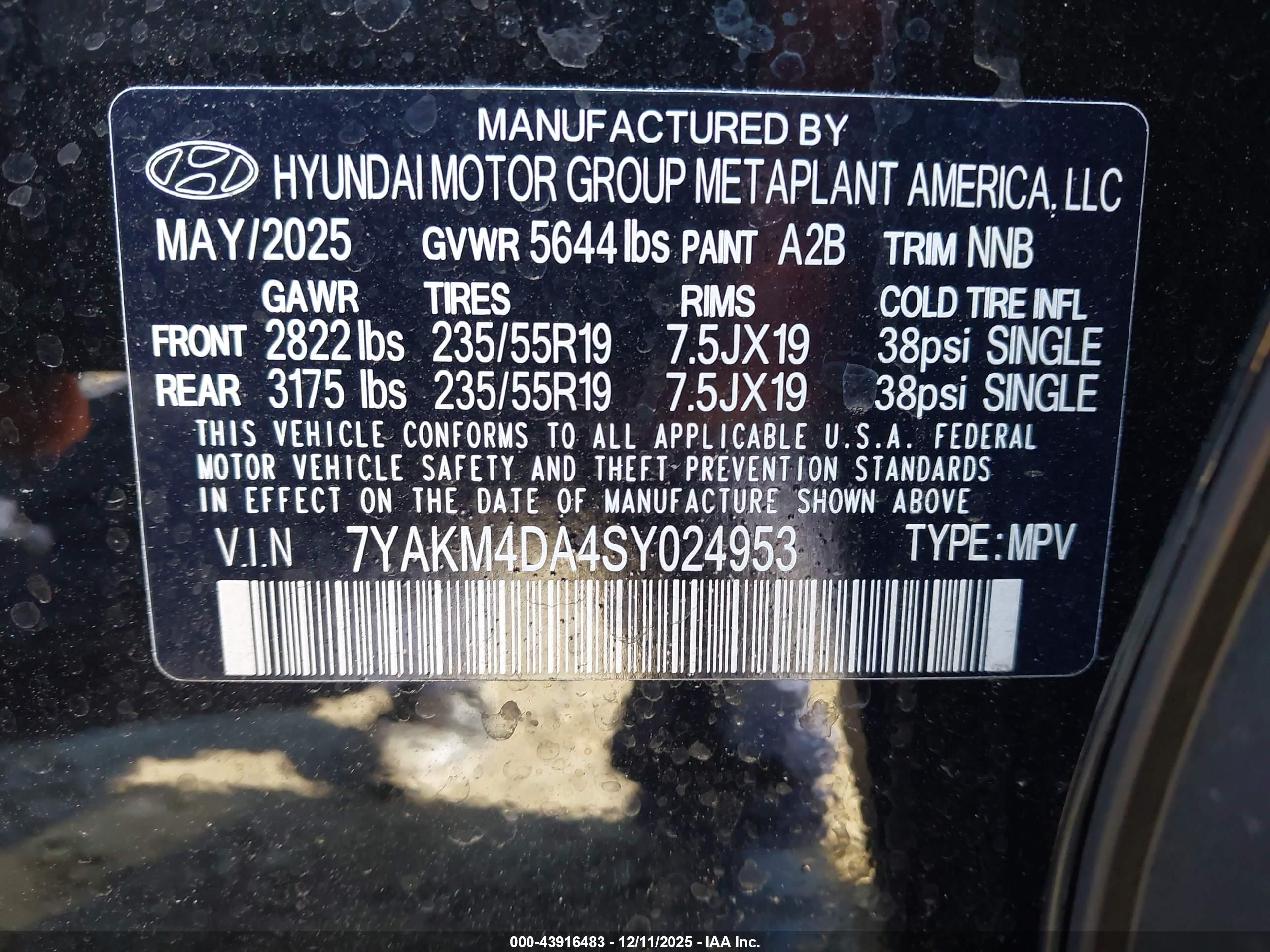 HYUNDAI IONIQ image 9