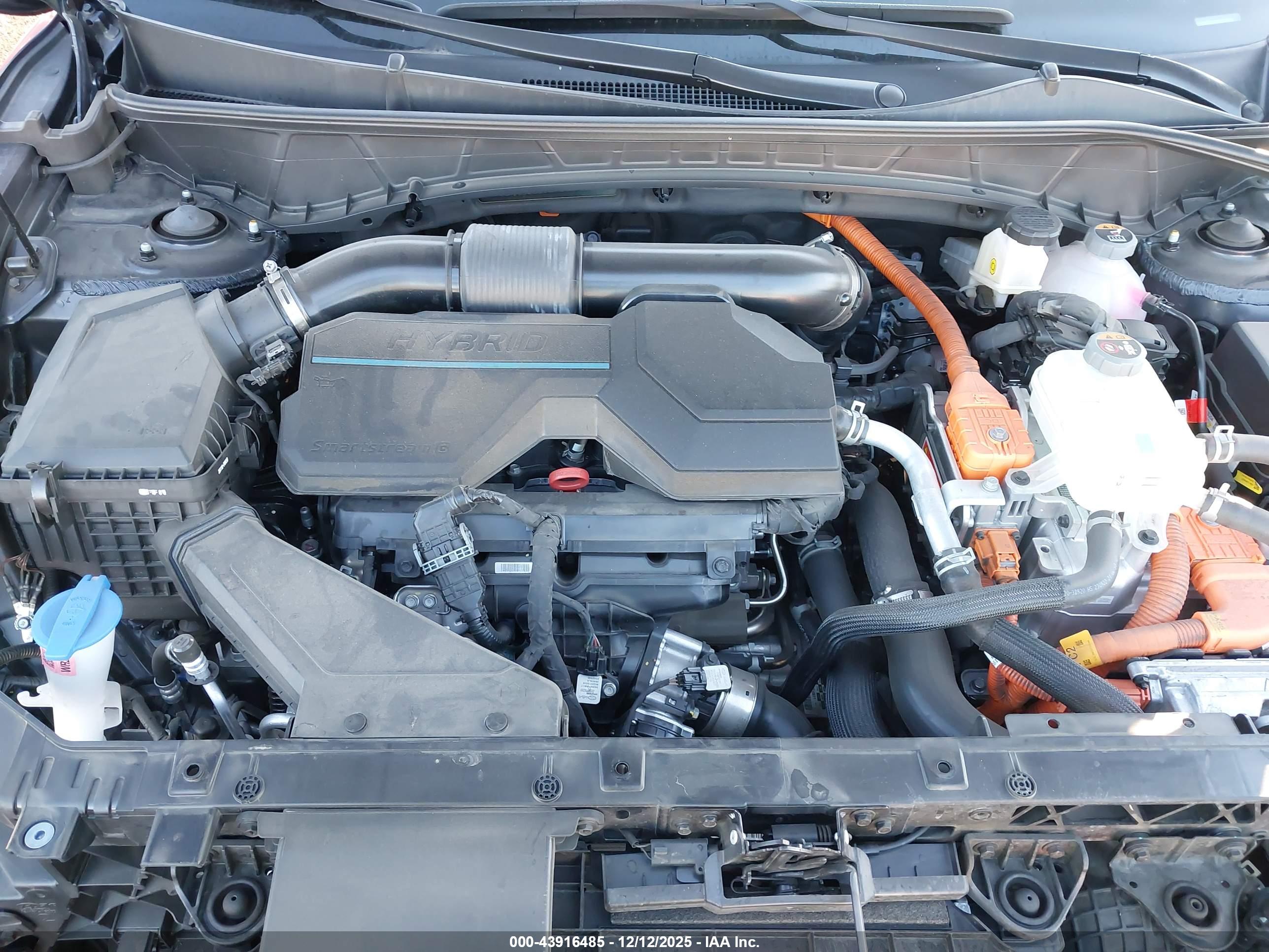 HYUNDAI TUCSON image 10