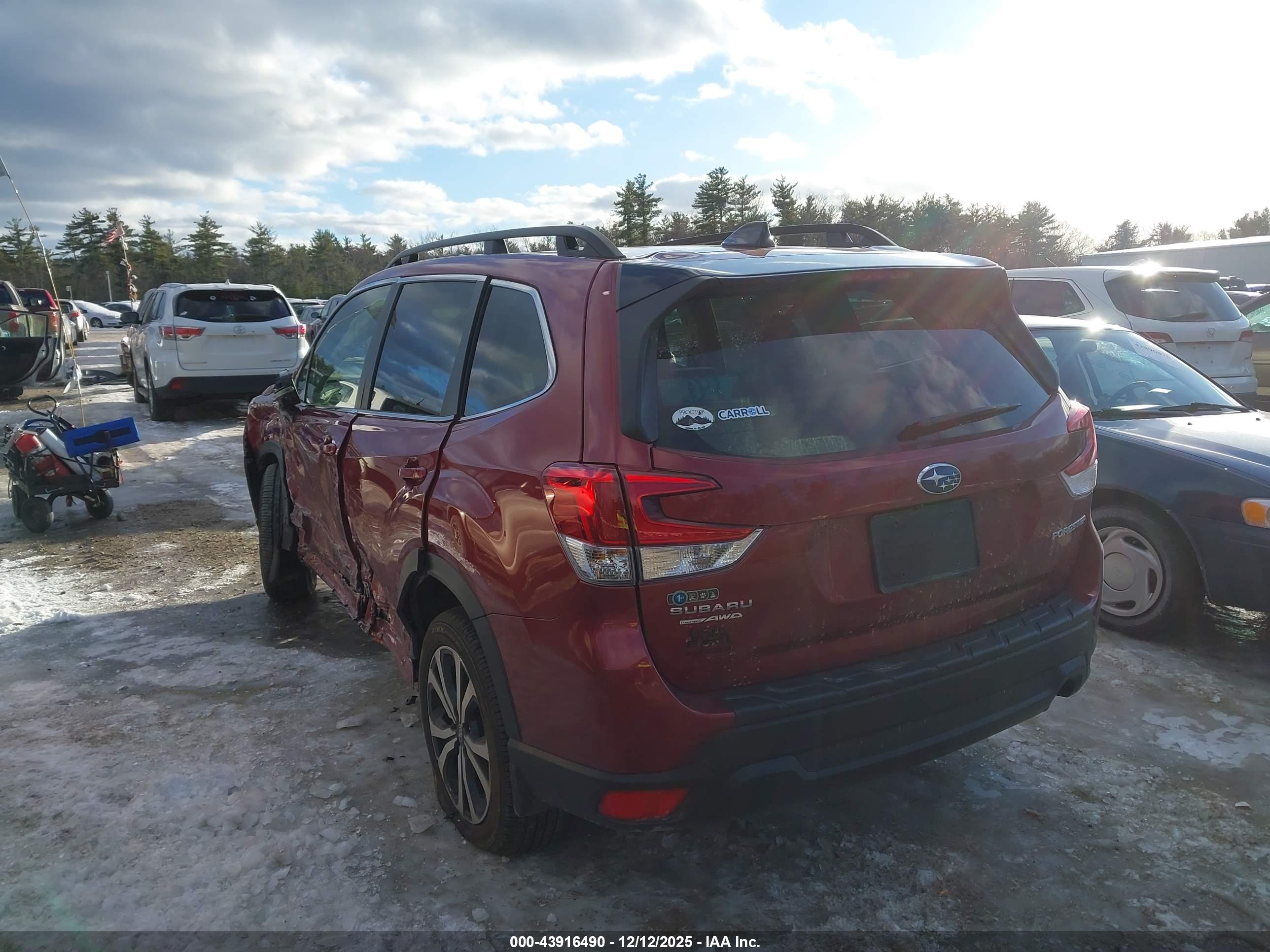 SUBARU FORESTER image 3