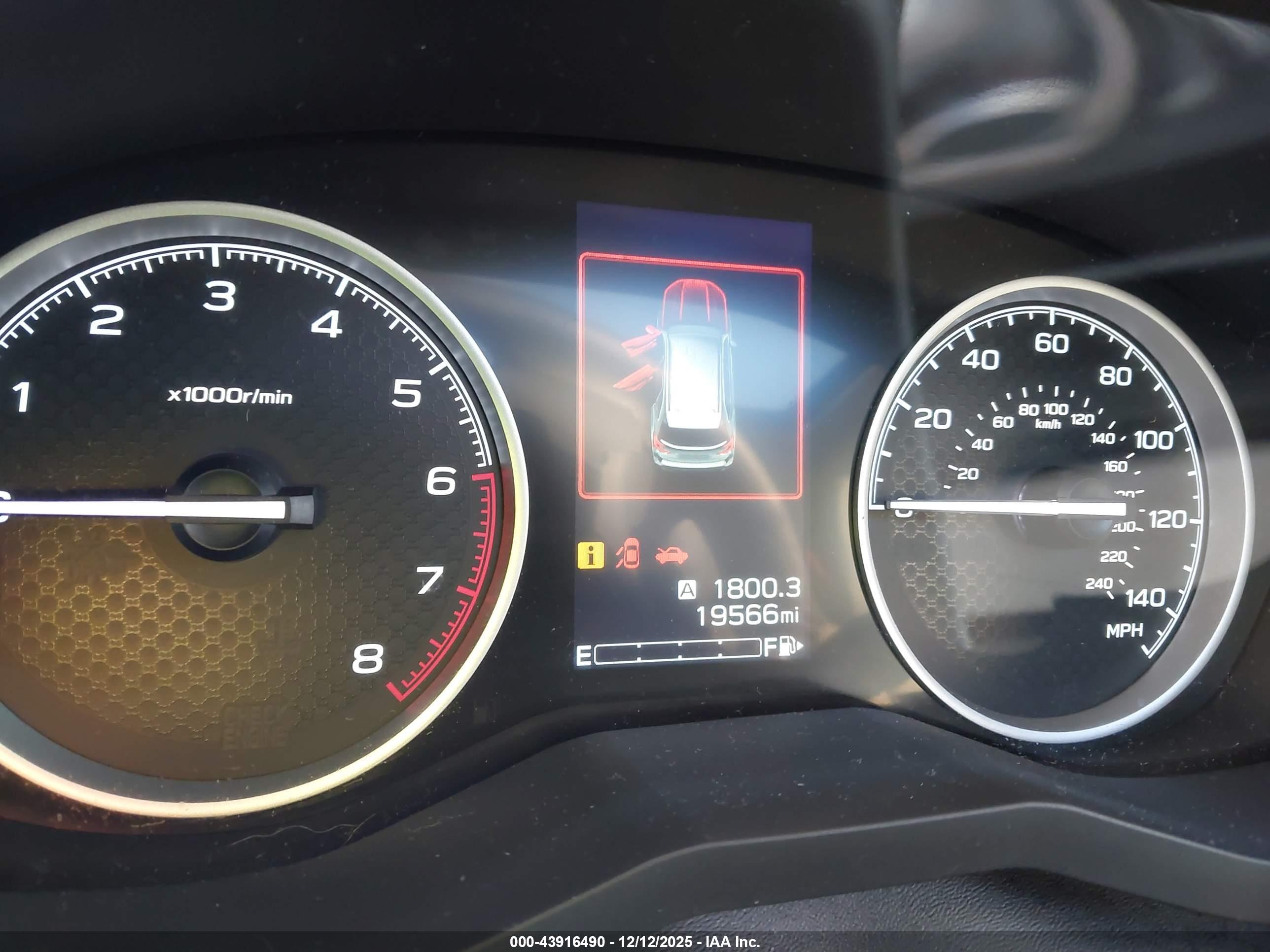 SUBARU FORESTER image 7