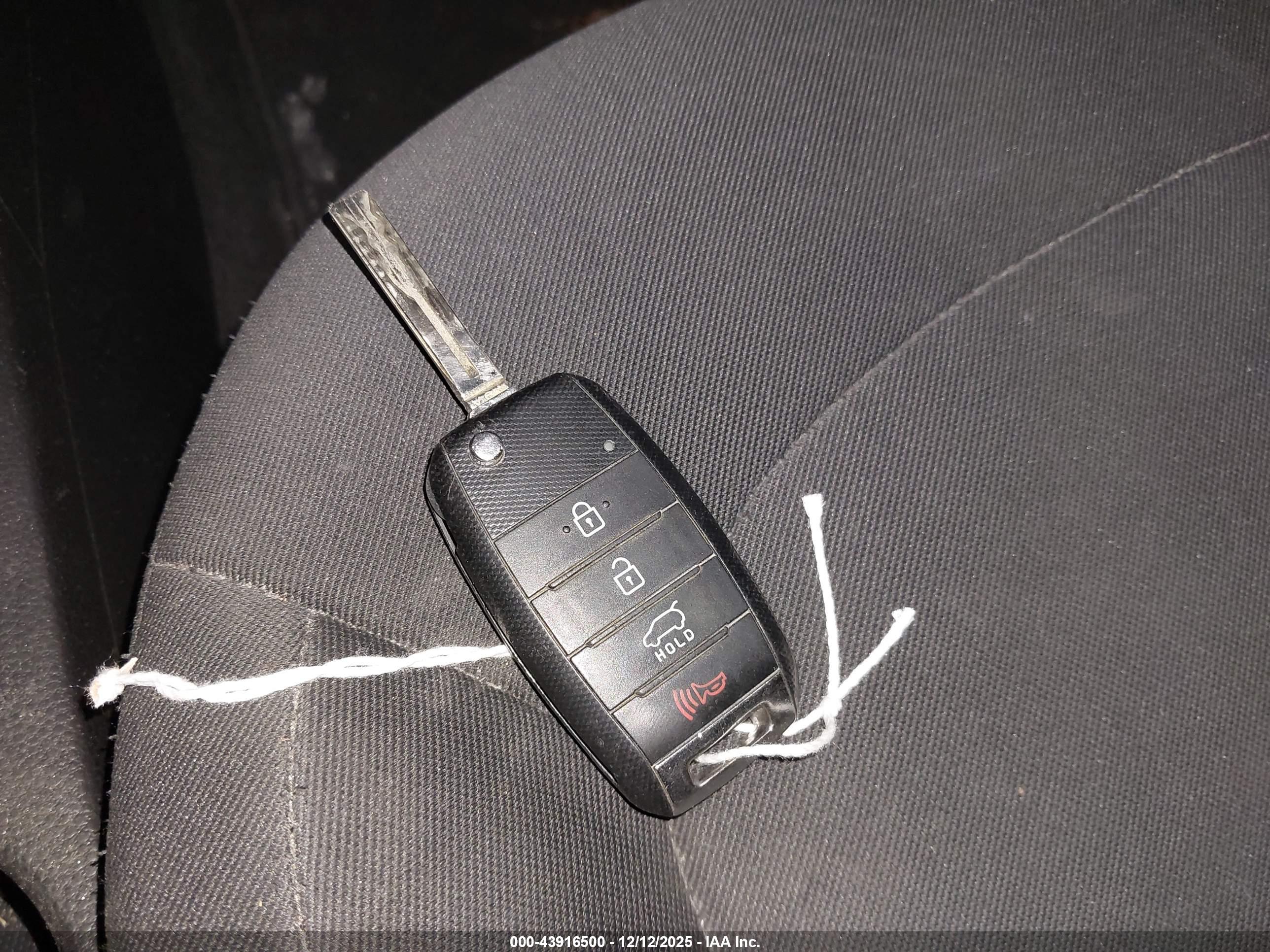 KIA SOUL image 11