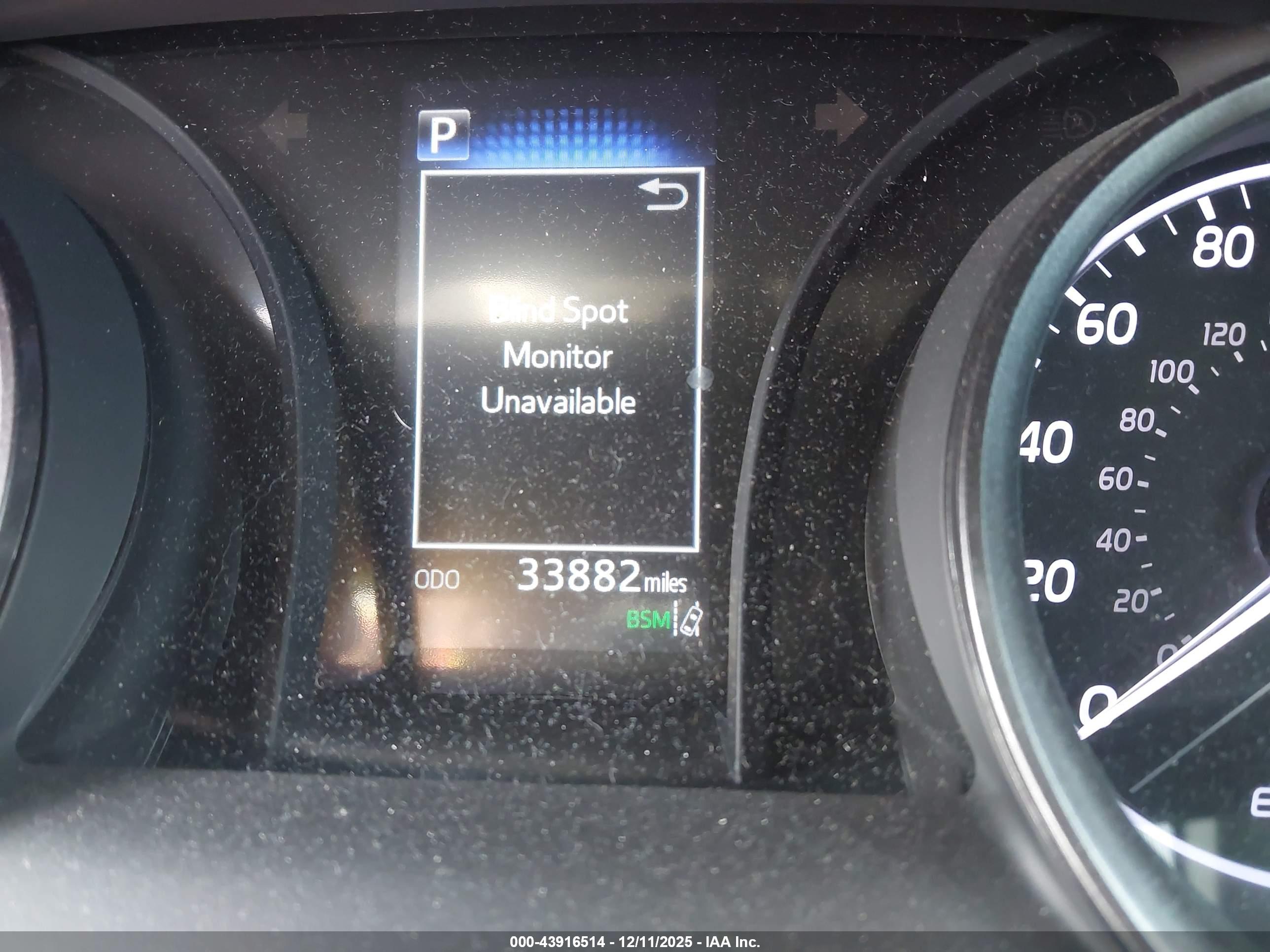 TOYOTA CAMRY image 7