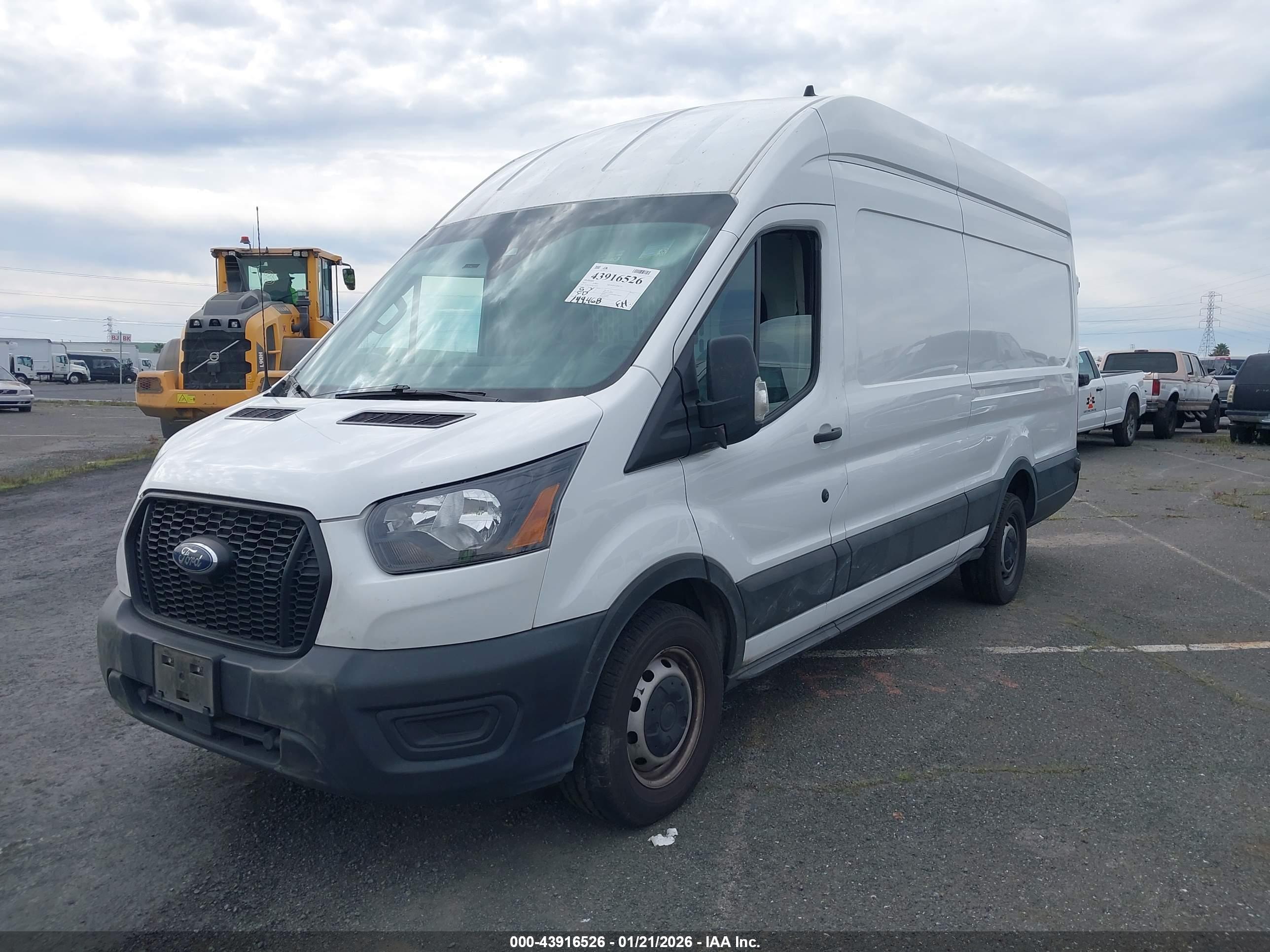 FORD TRANSIT-250 image 2