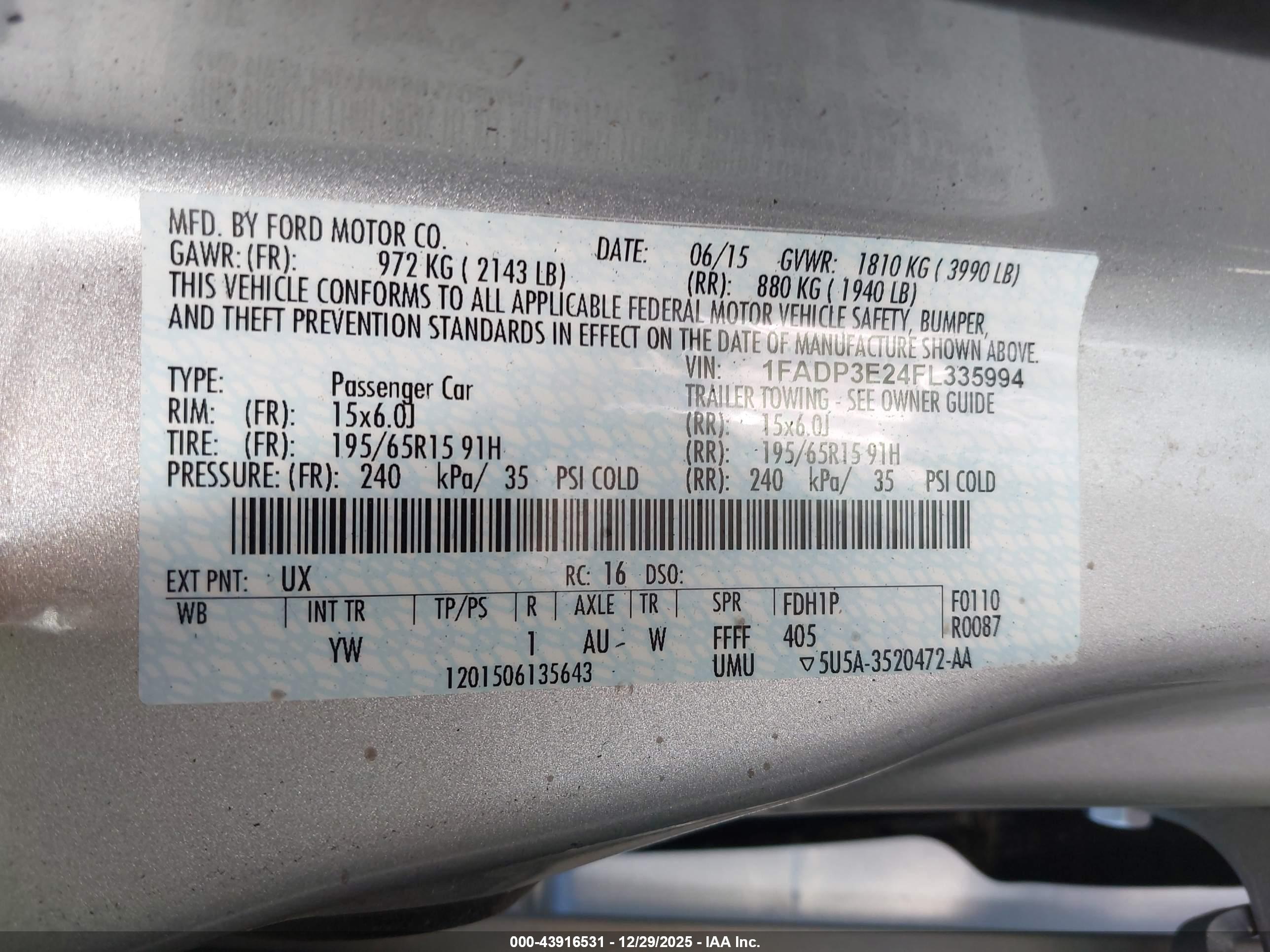 FORD FOCUS image 9