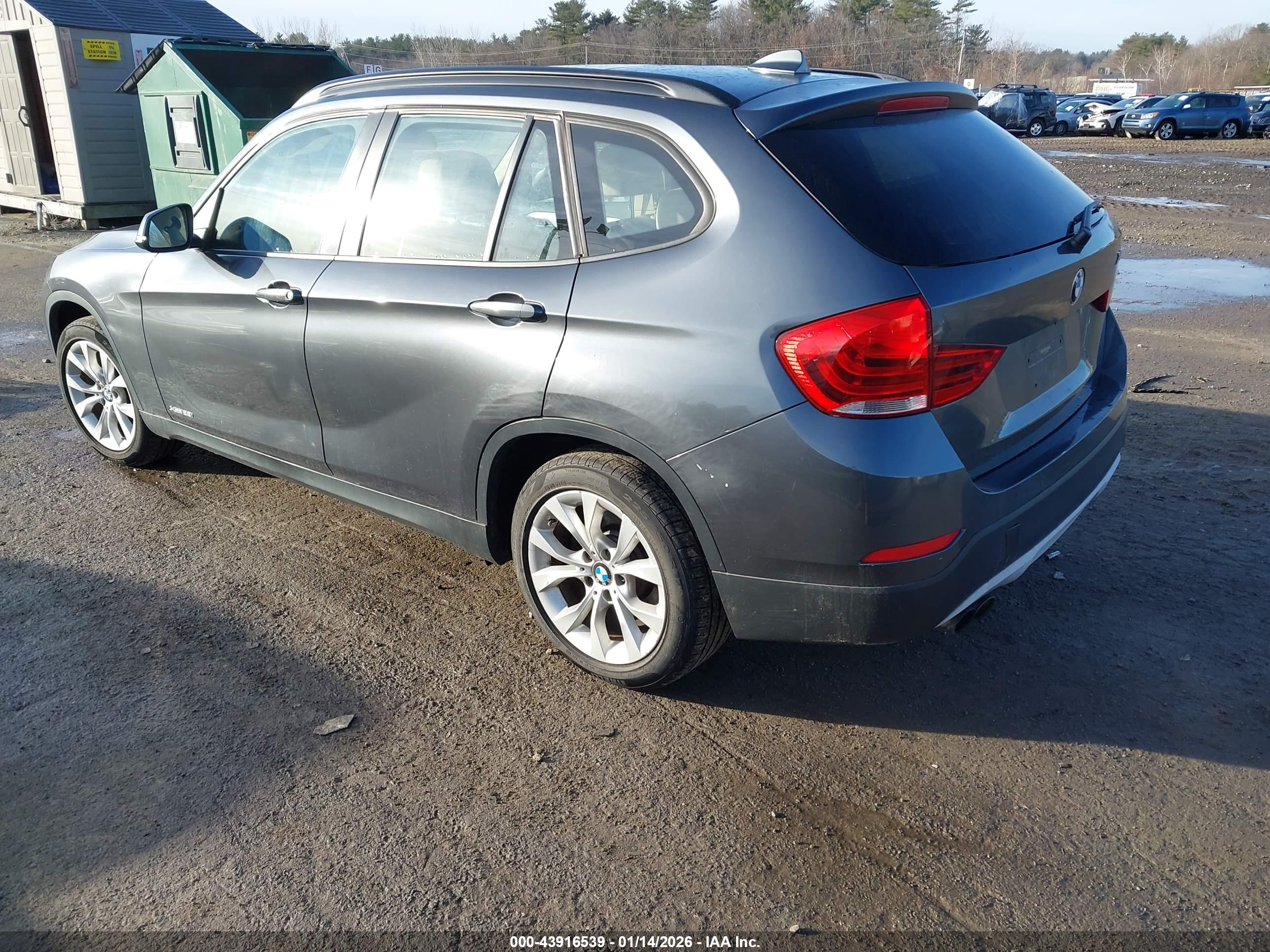 BMW X1 image 3