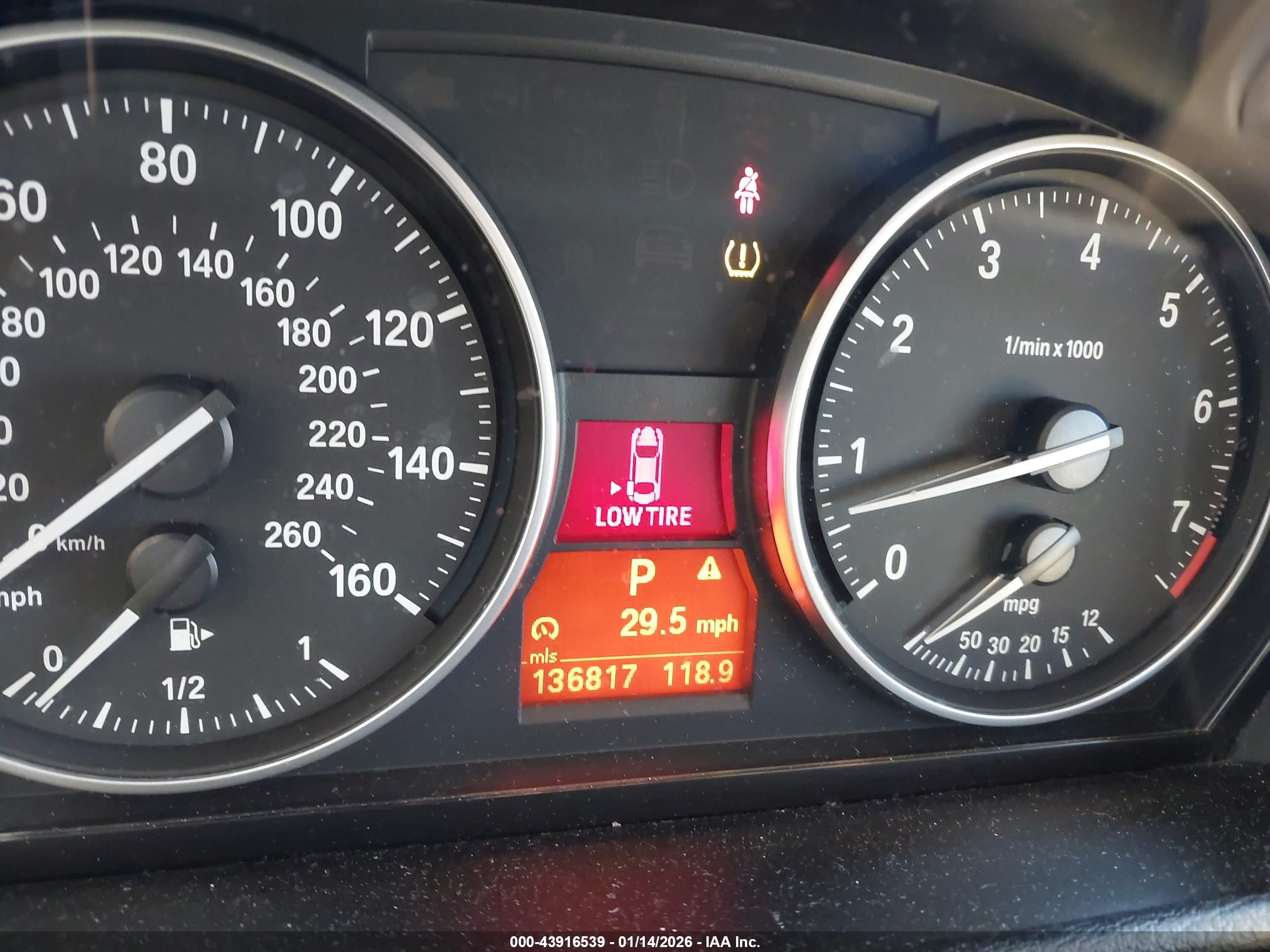BMW X1 image 7