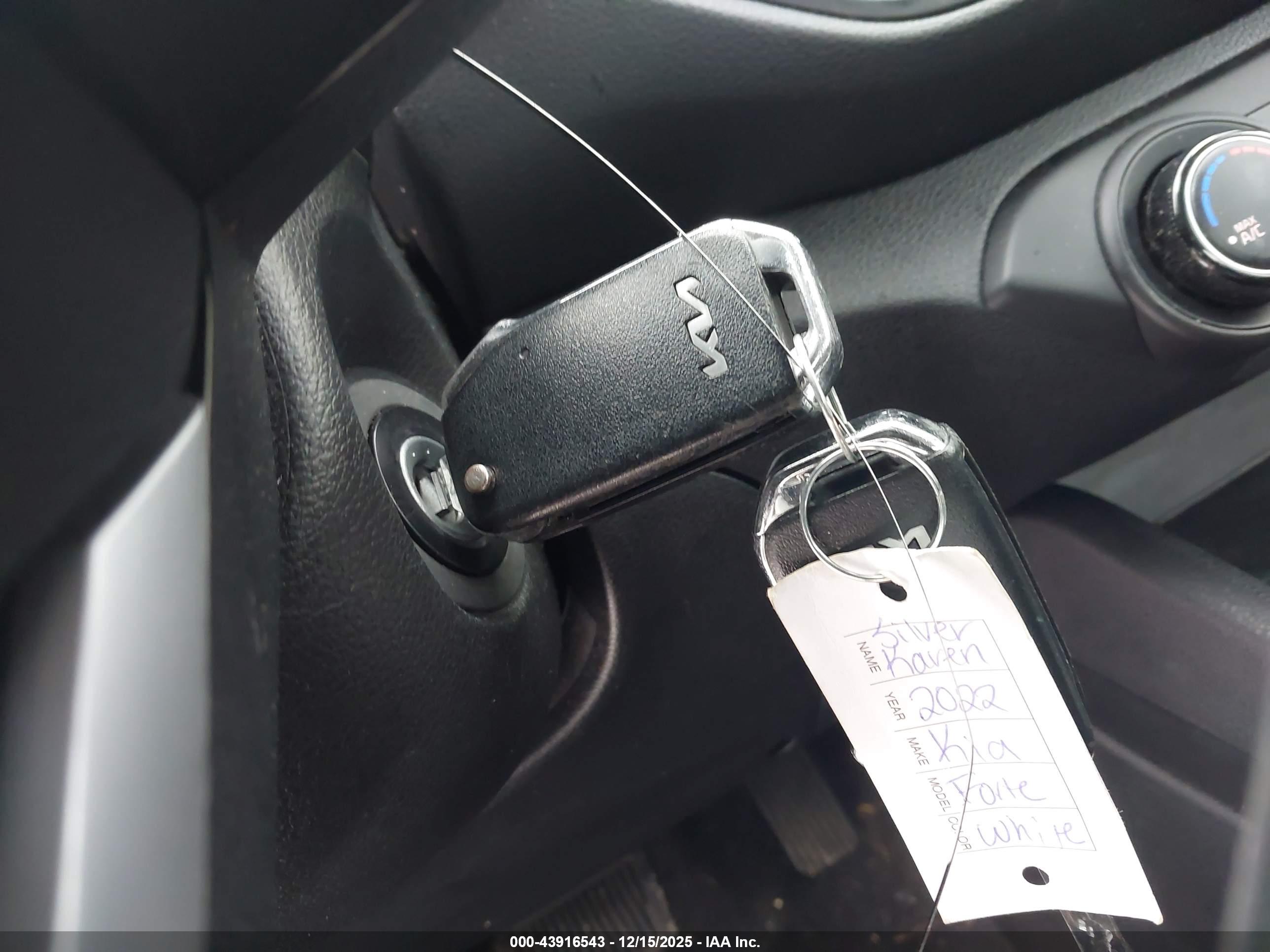 KIA FORTE image 11