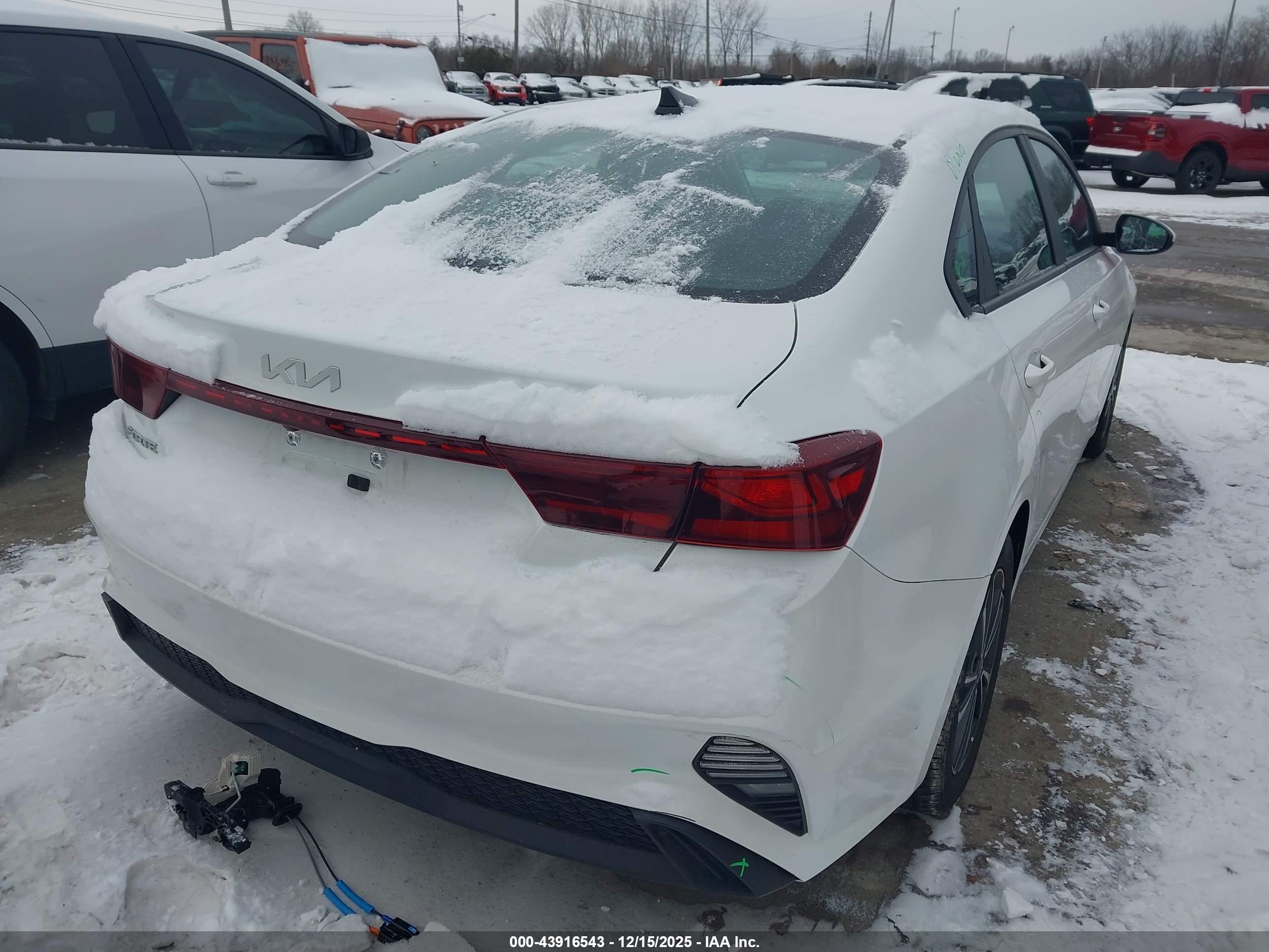 KIA FORTE image 4