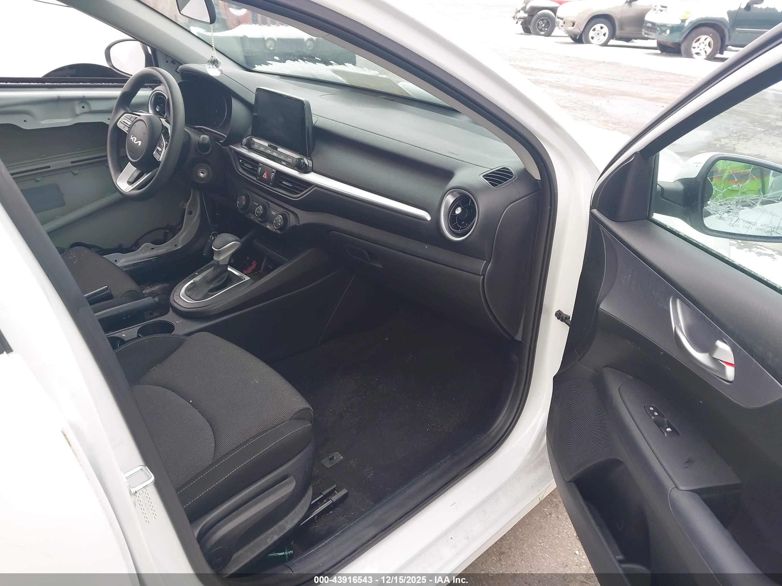 KIA FORTE image 5