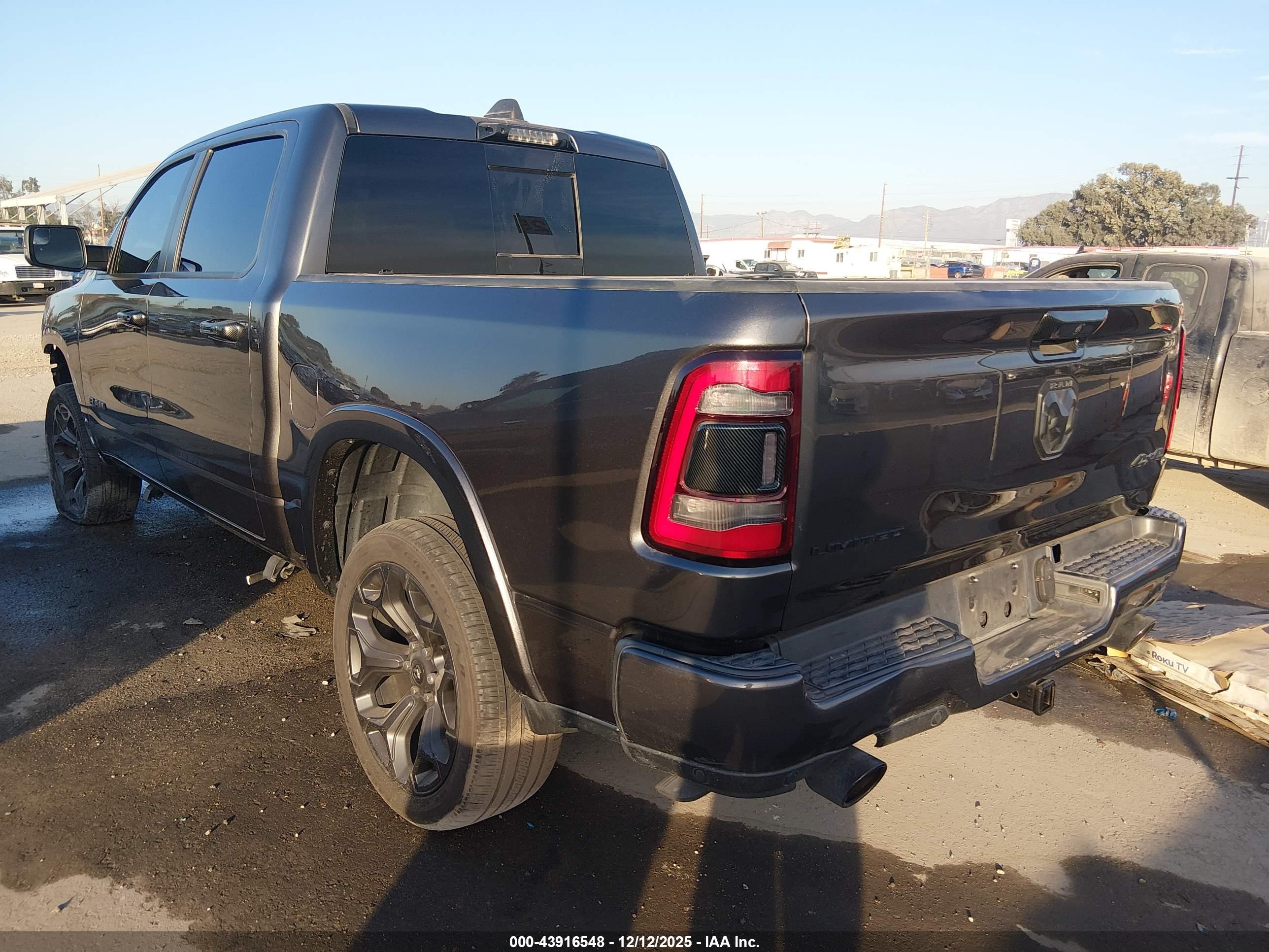 RAM 1500 image 3