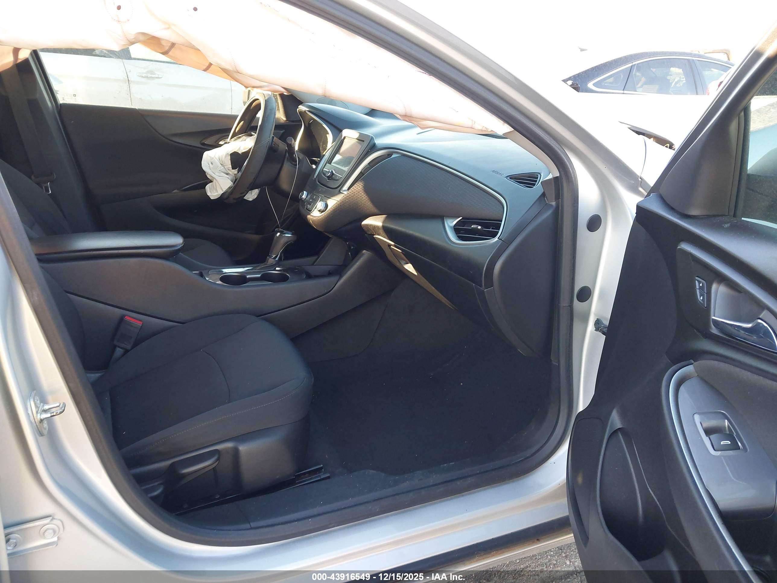 CHEVROLET MALIBU image 5
