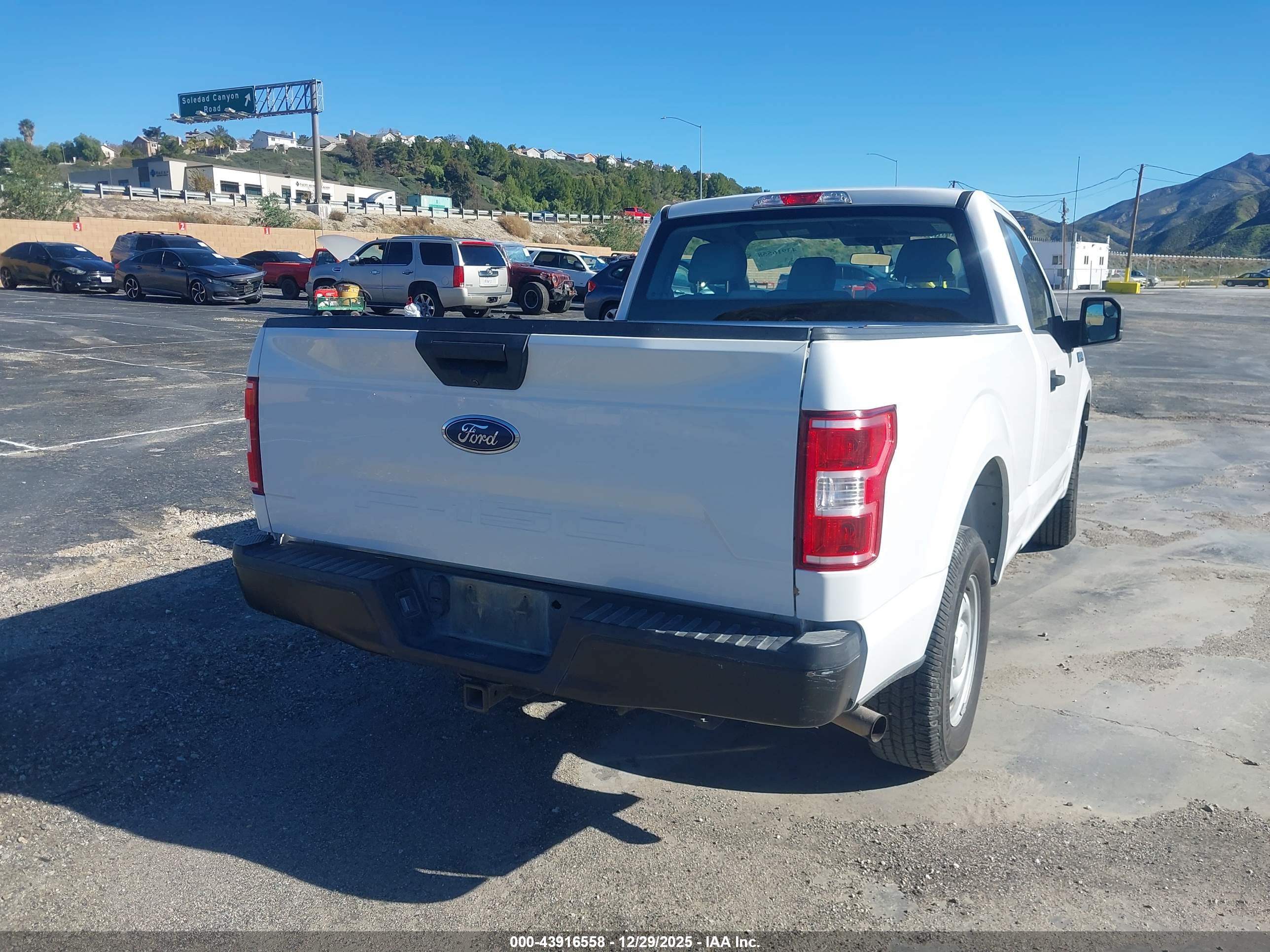 FORD F-150 image 4
