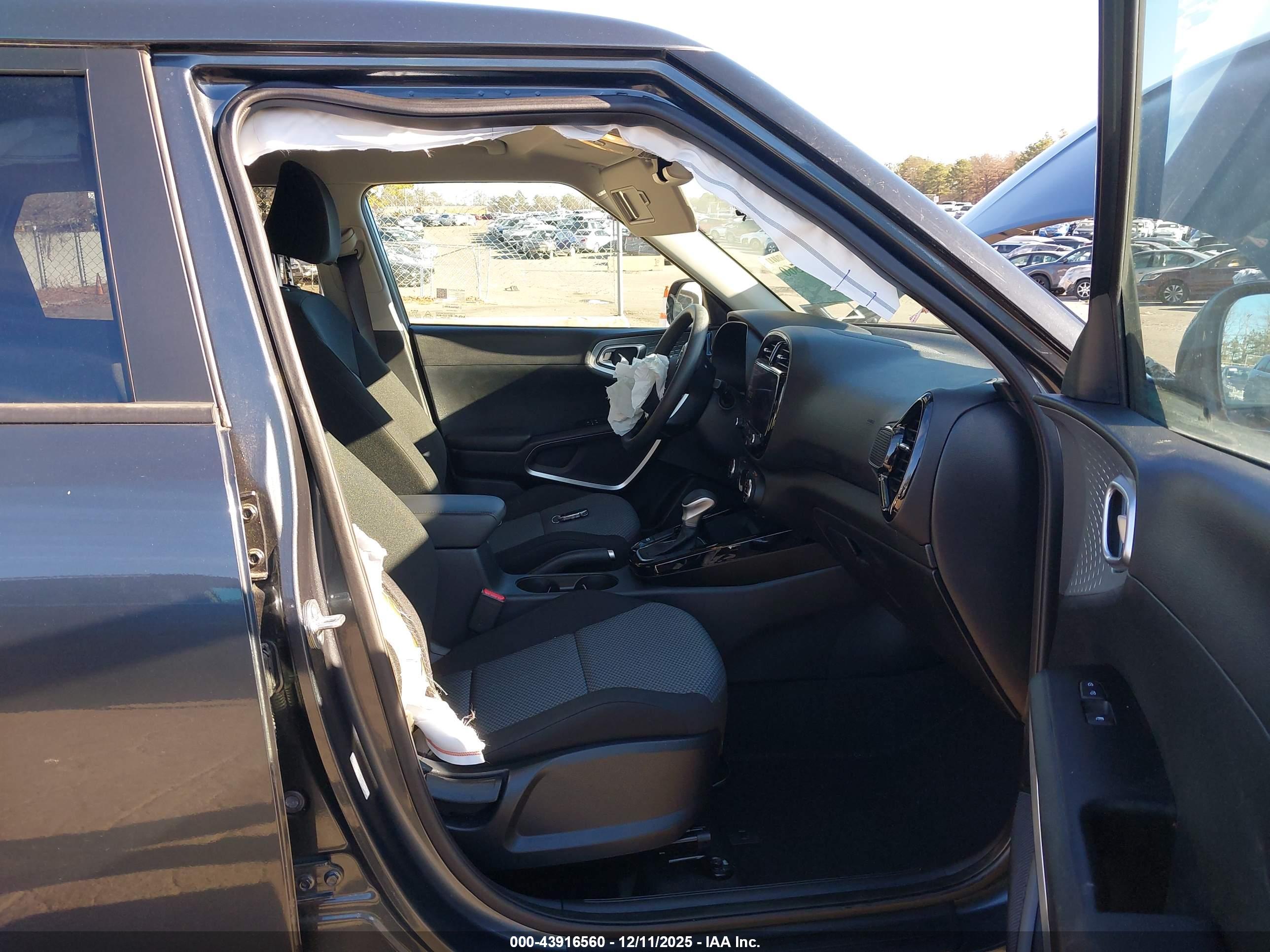 KIA SOUL image 5
