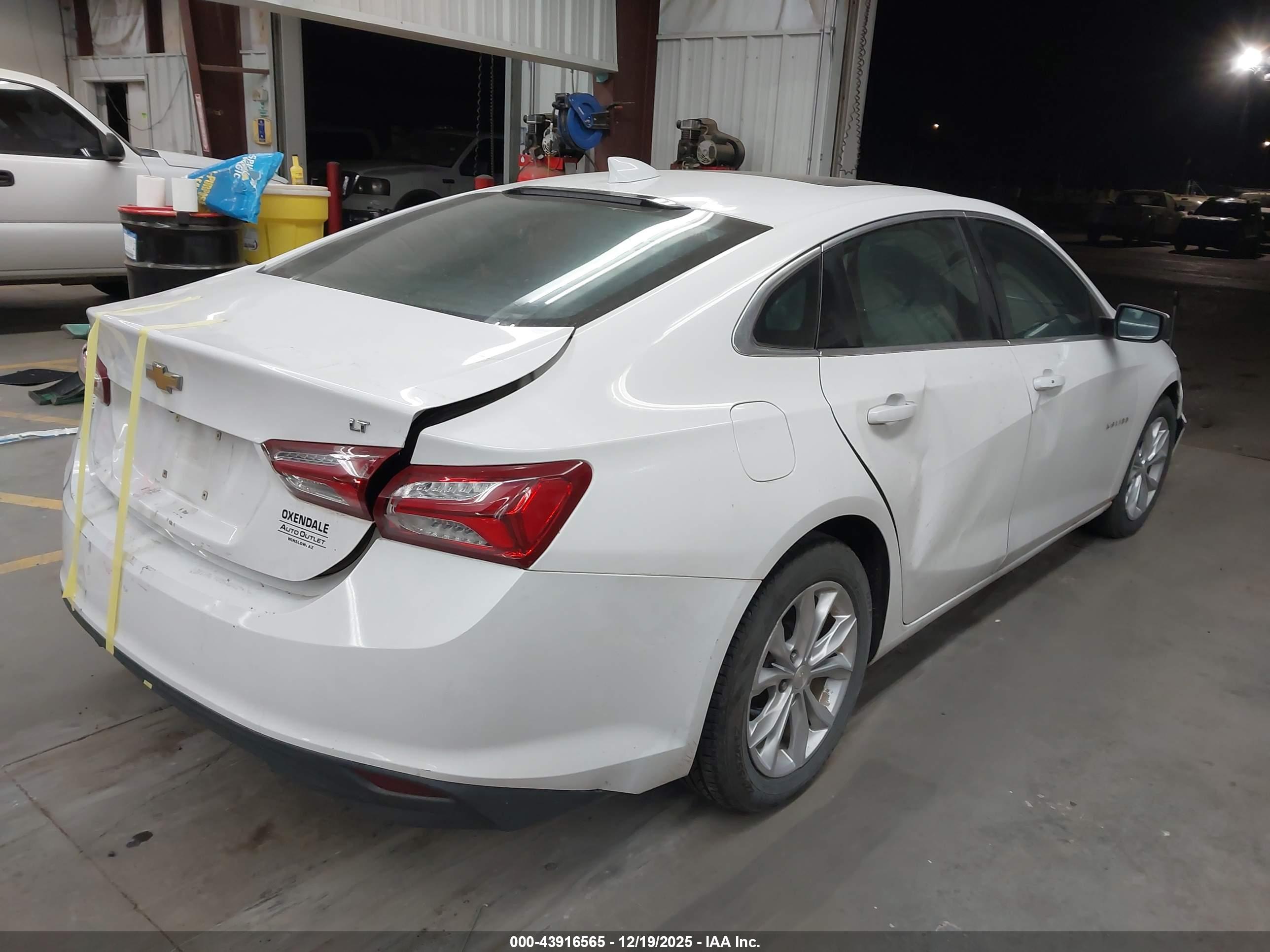 CHEVROLET MALIBU image 4