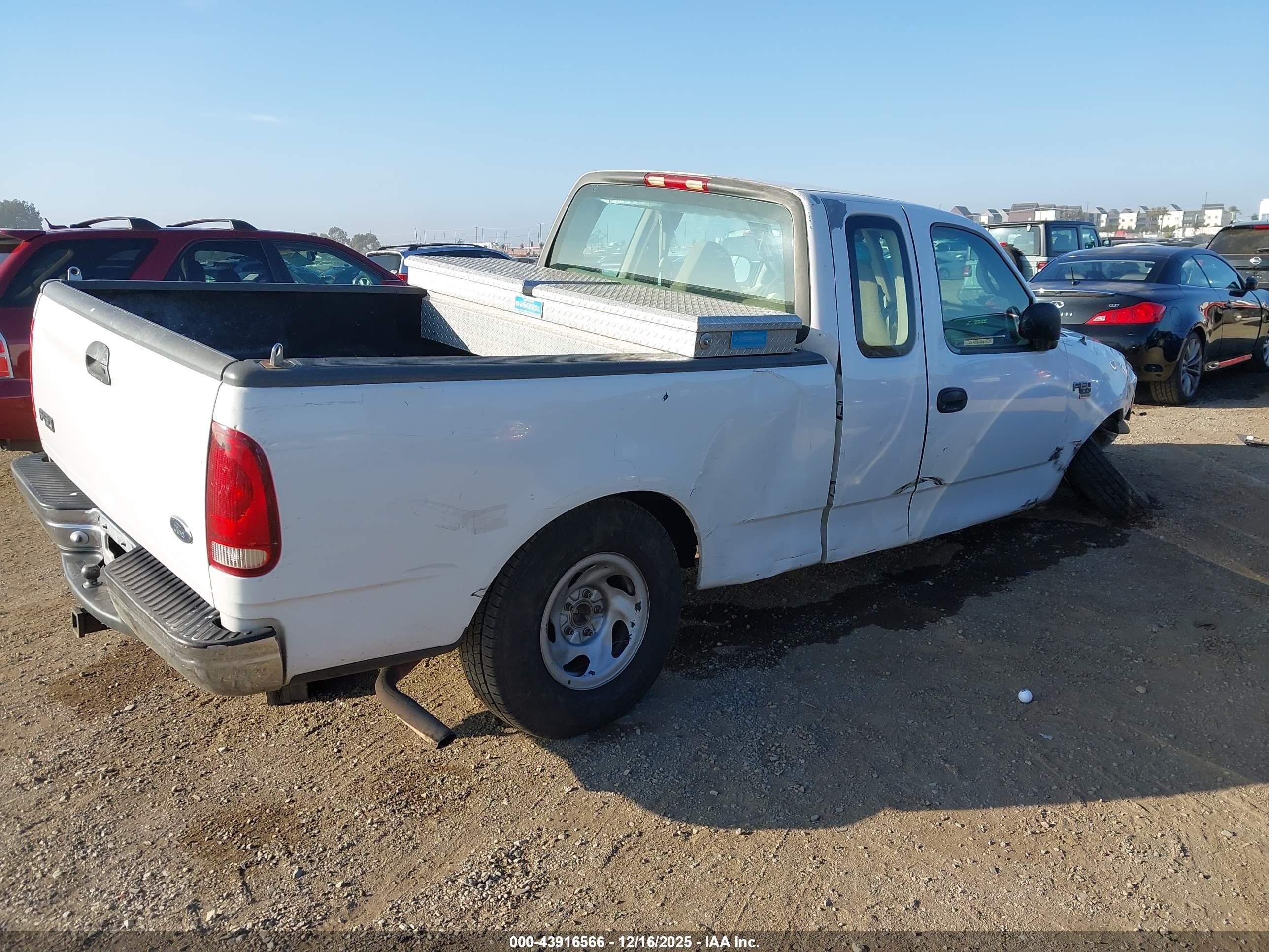 FORD F-150 image 4
