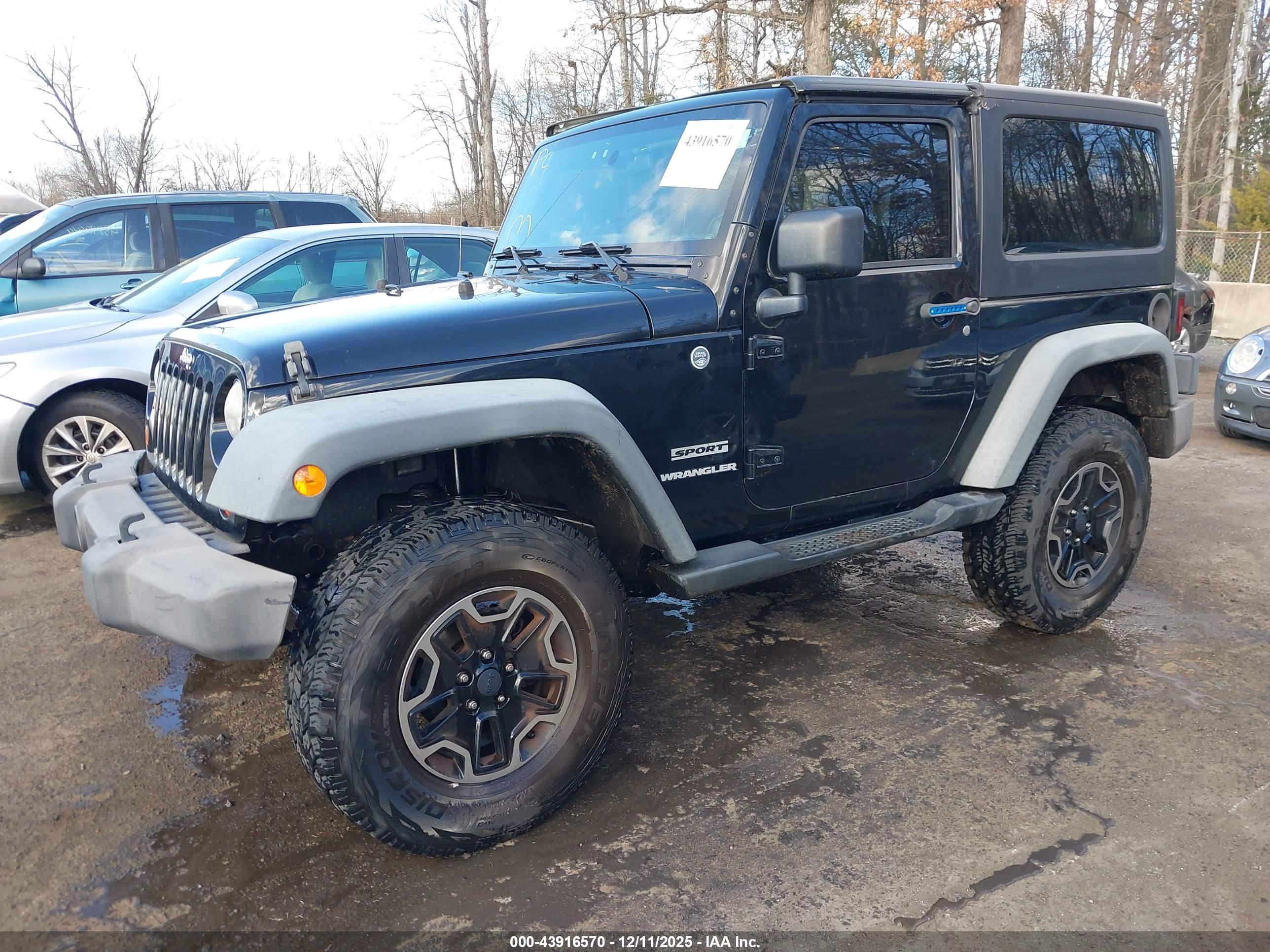 JEEP WRANGLER image 2