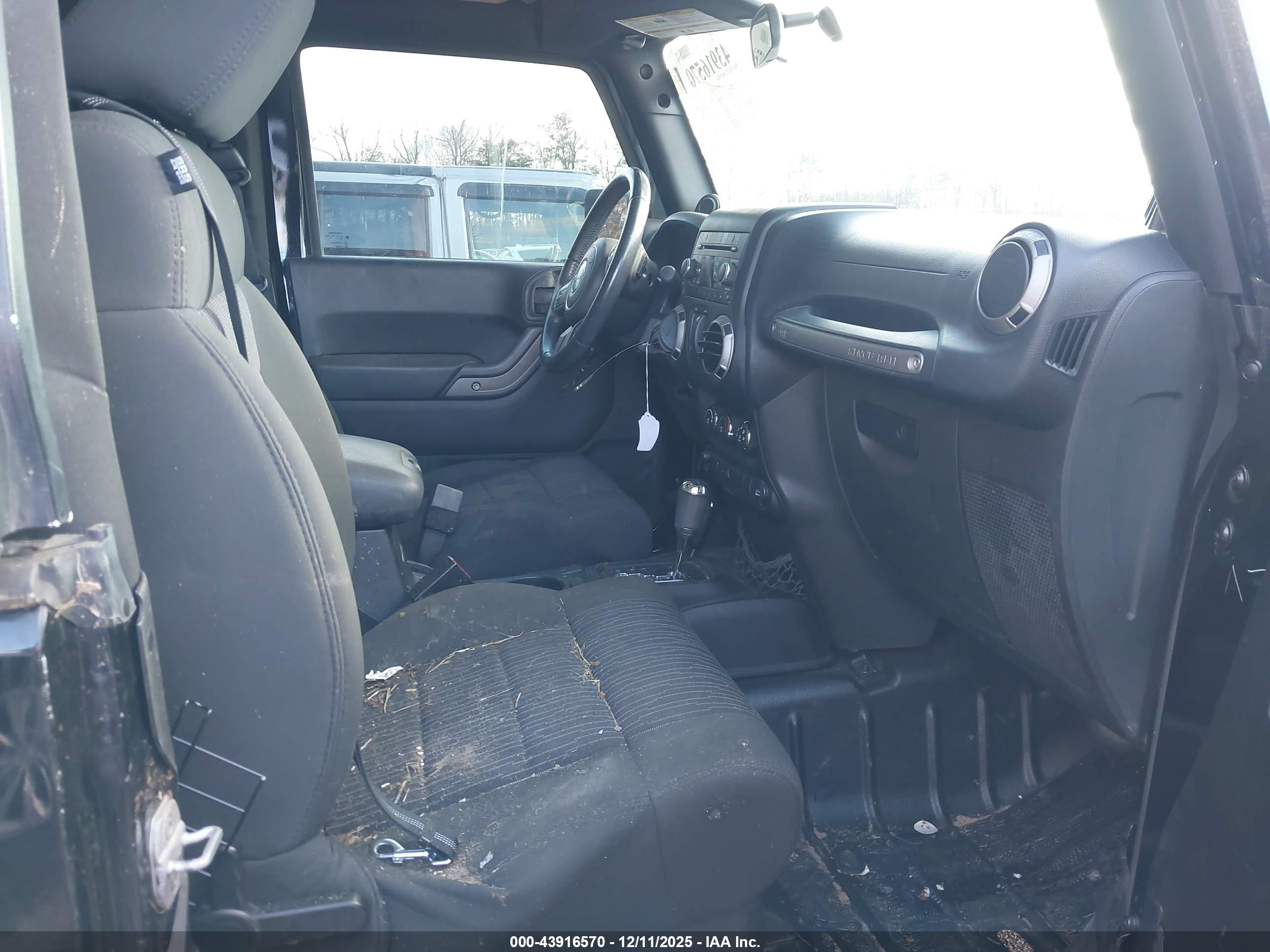 JEEP WRANGLER image 5