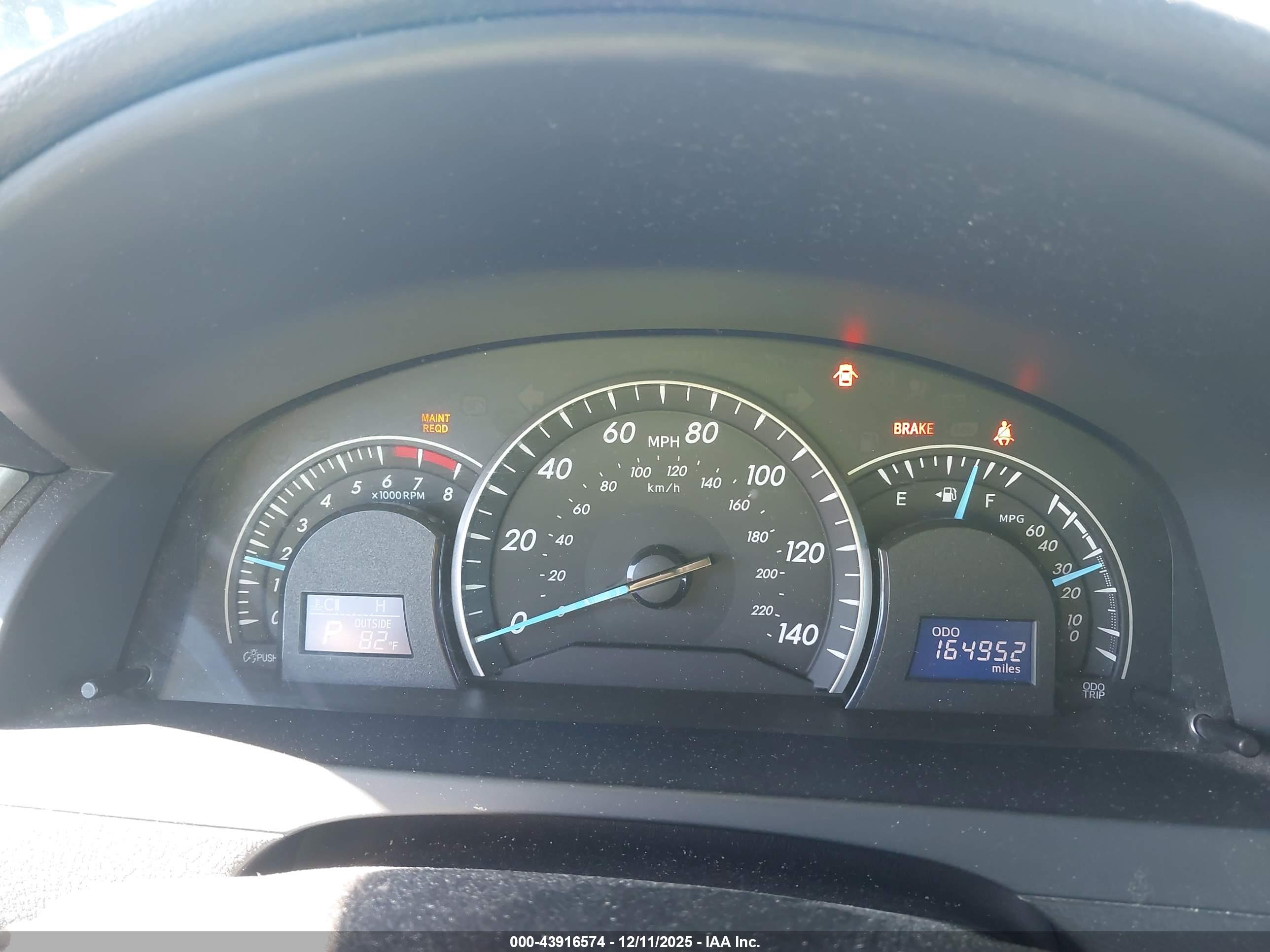 TOYOTA CAMRY image 7