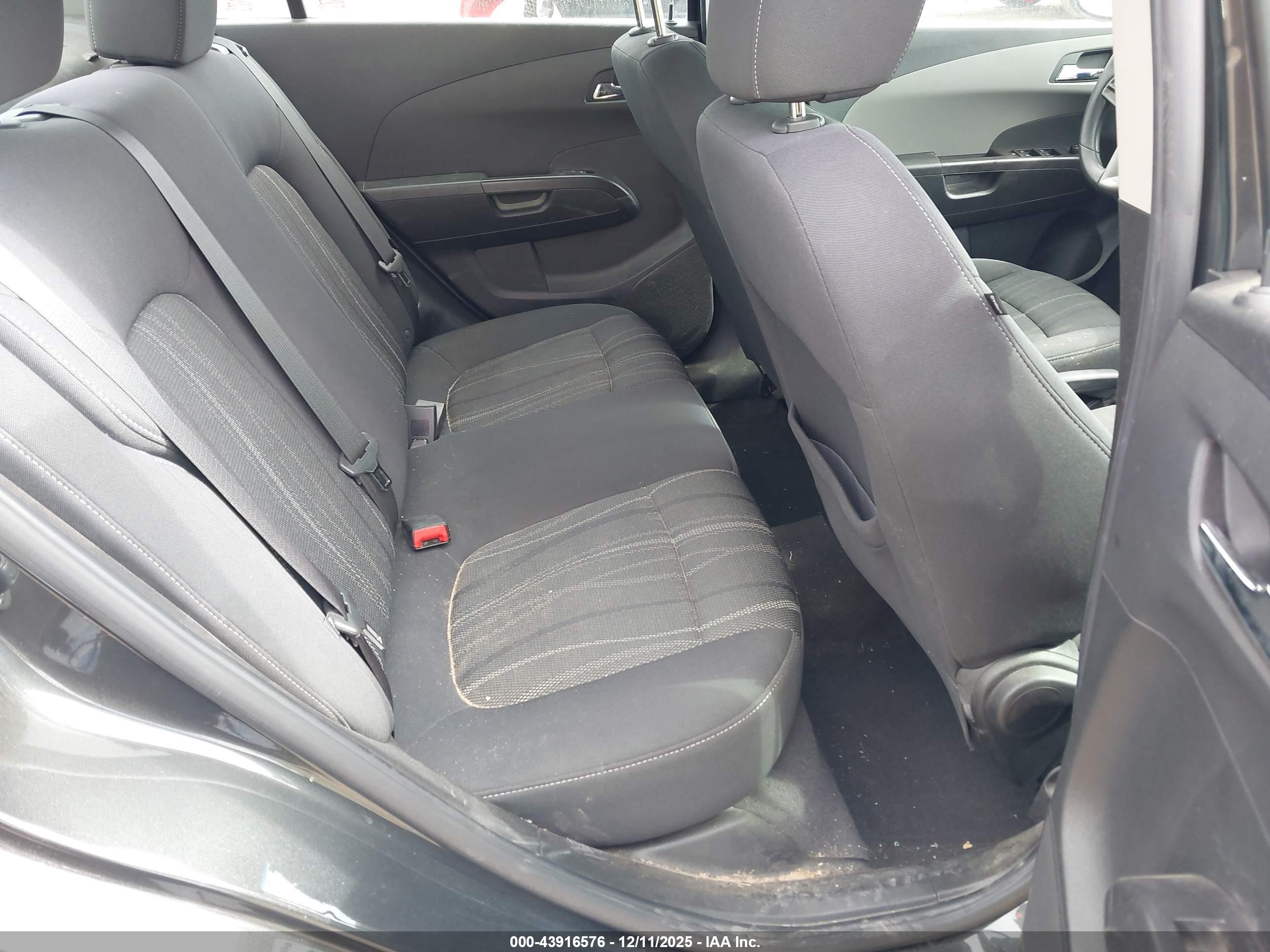CHEVROLET SONIC image 8