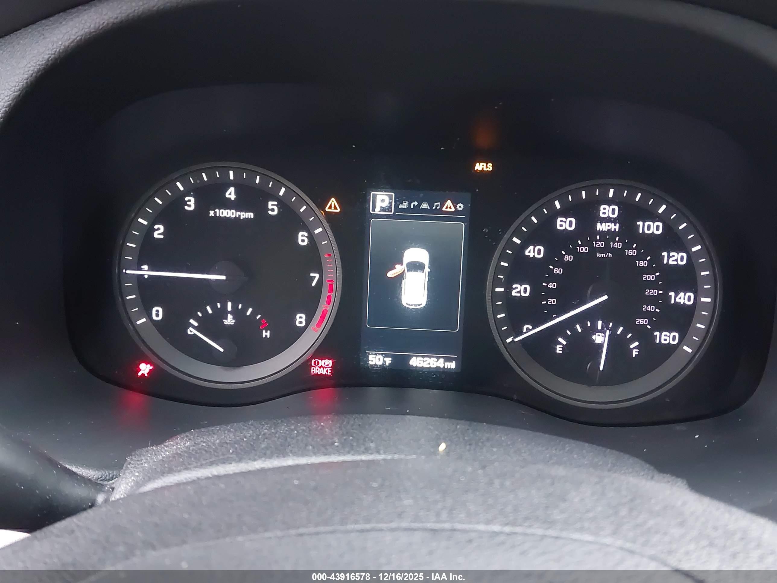 HYUNDAI TUCSON image 7