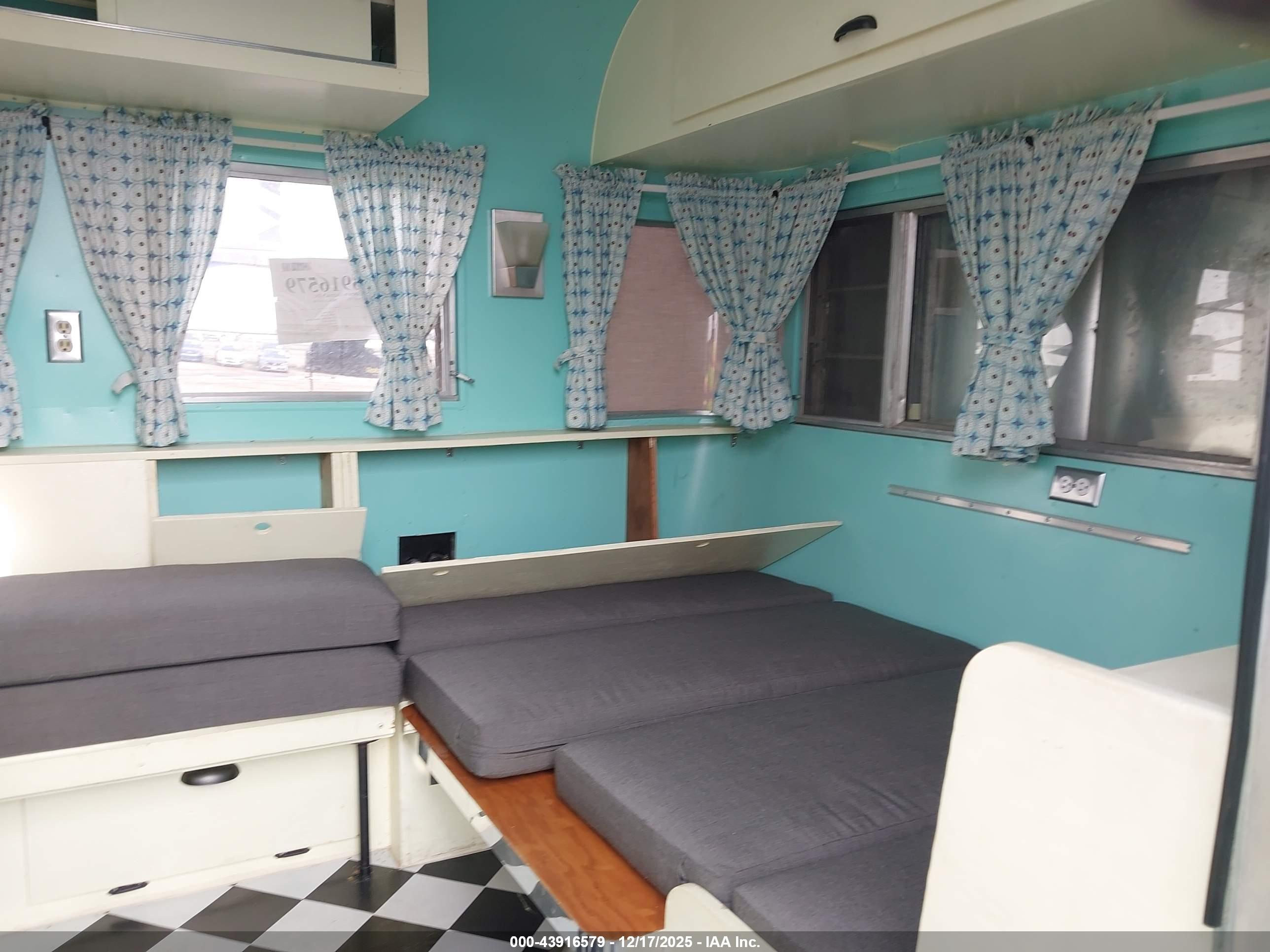 STREAMLINE PRINCE image 5