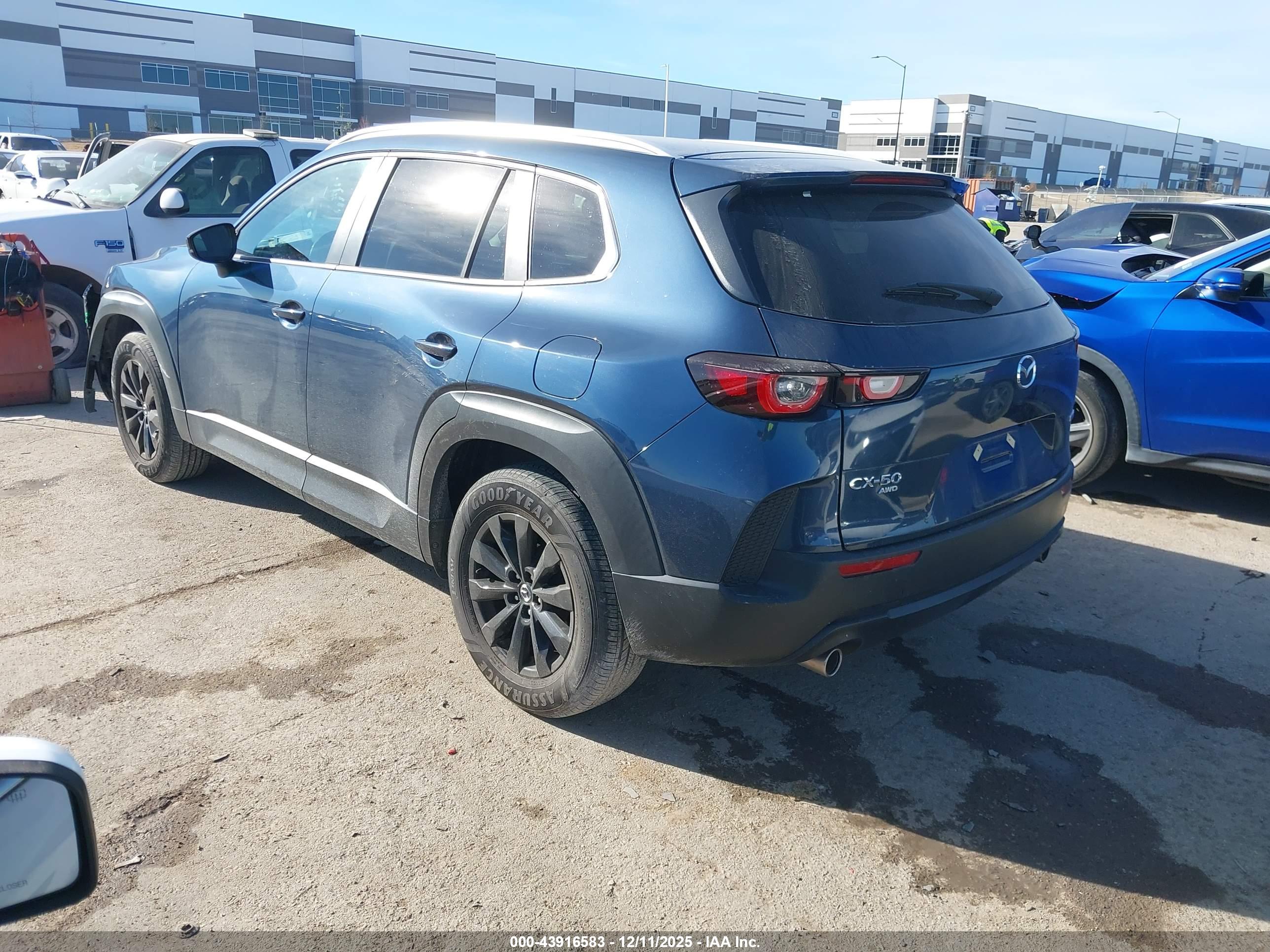 MAZDA CX-50 image 3