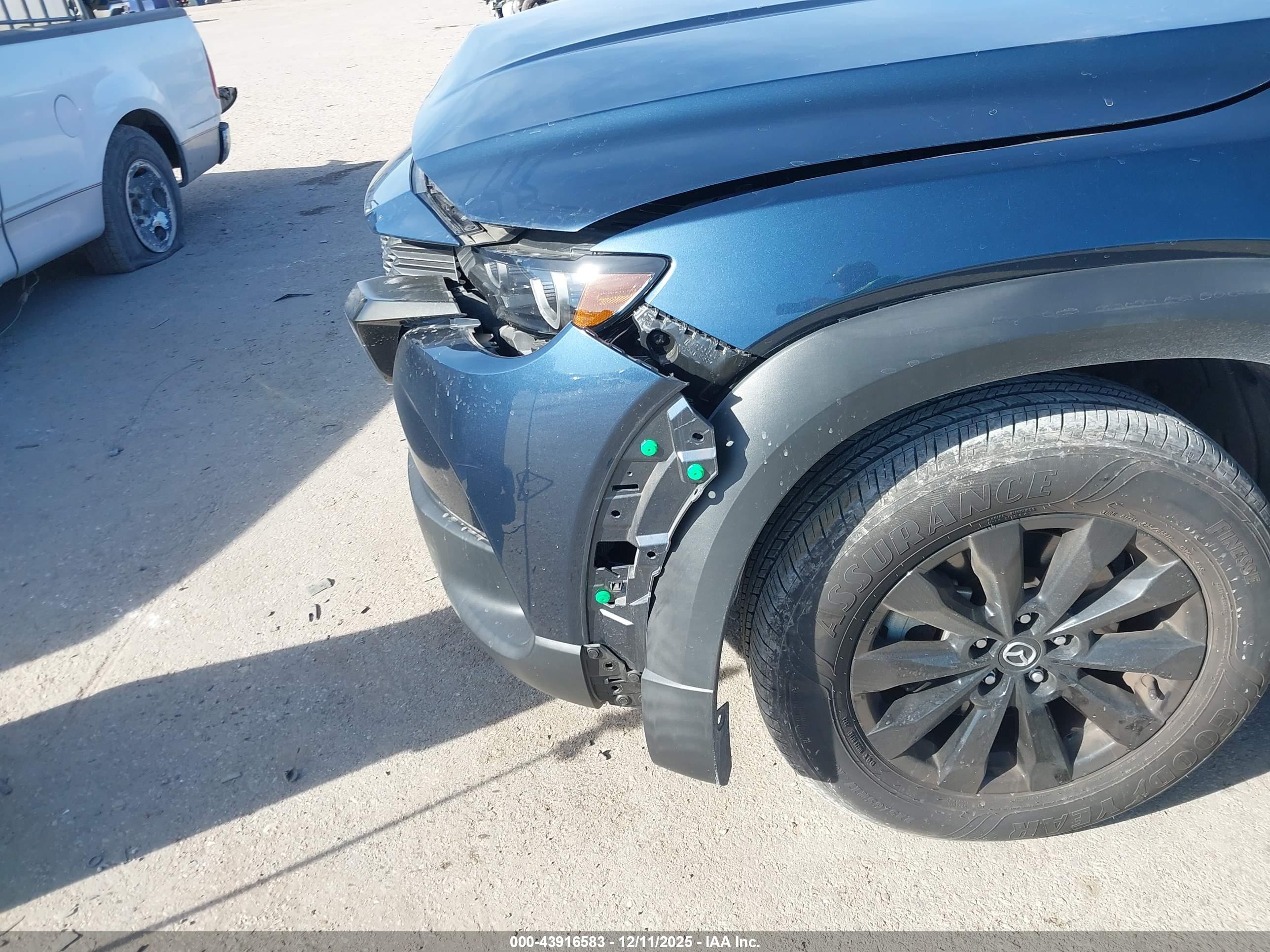 MAZDA CX-50 image 6