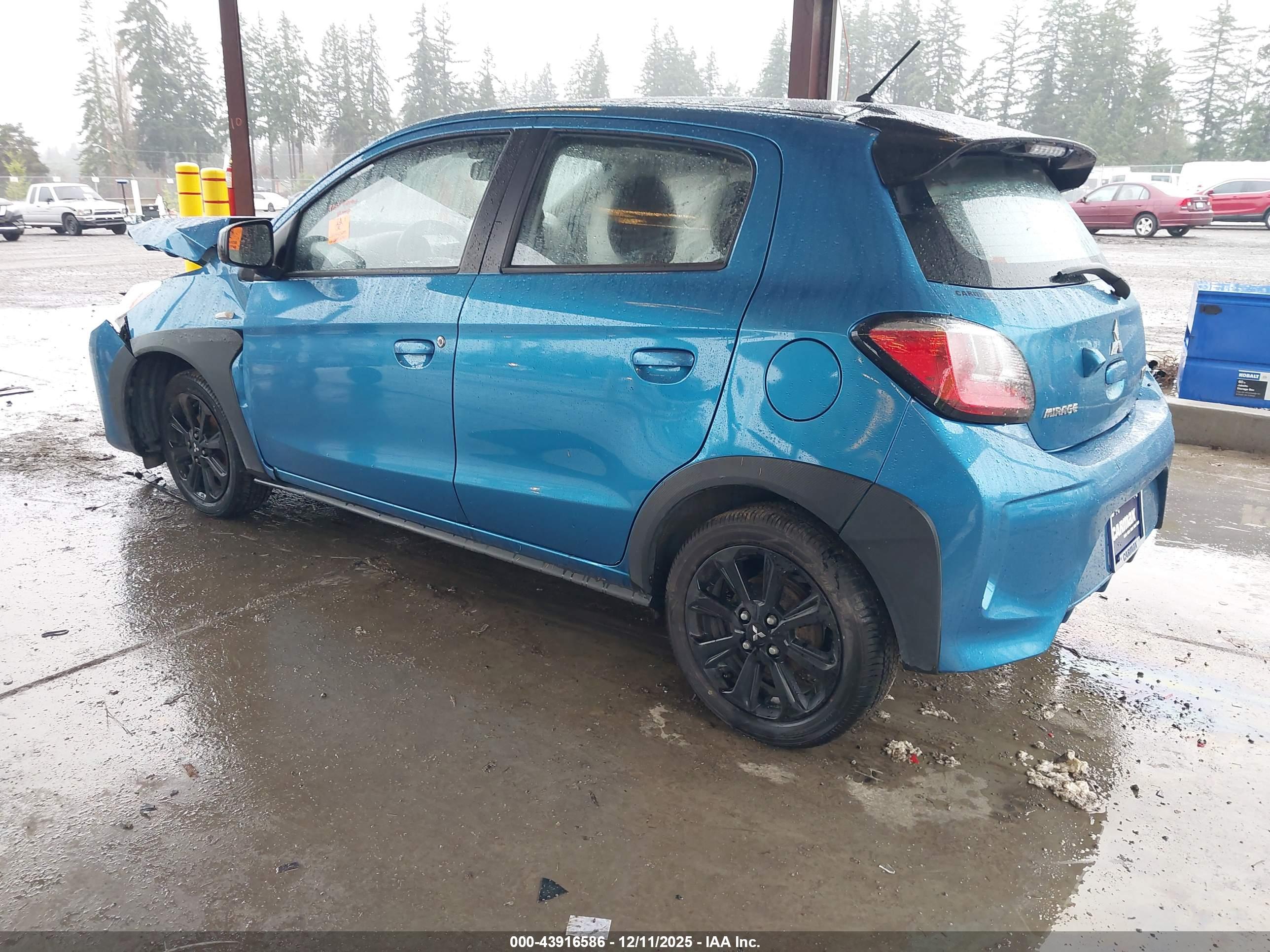 MITSUBISHI MIRAGE image 3