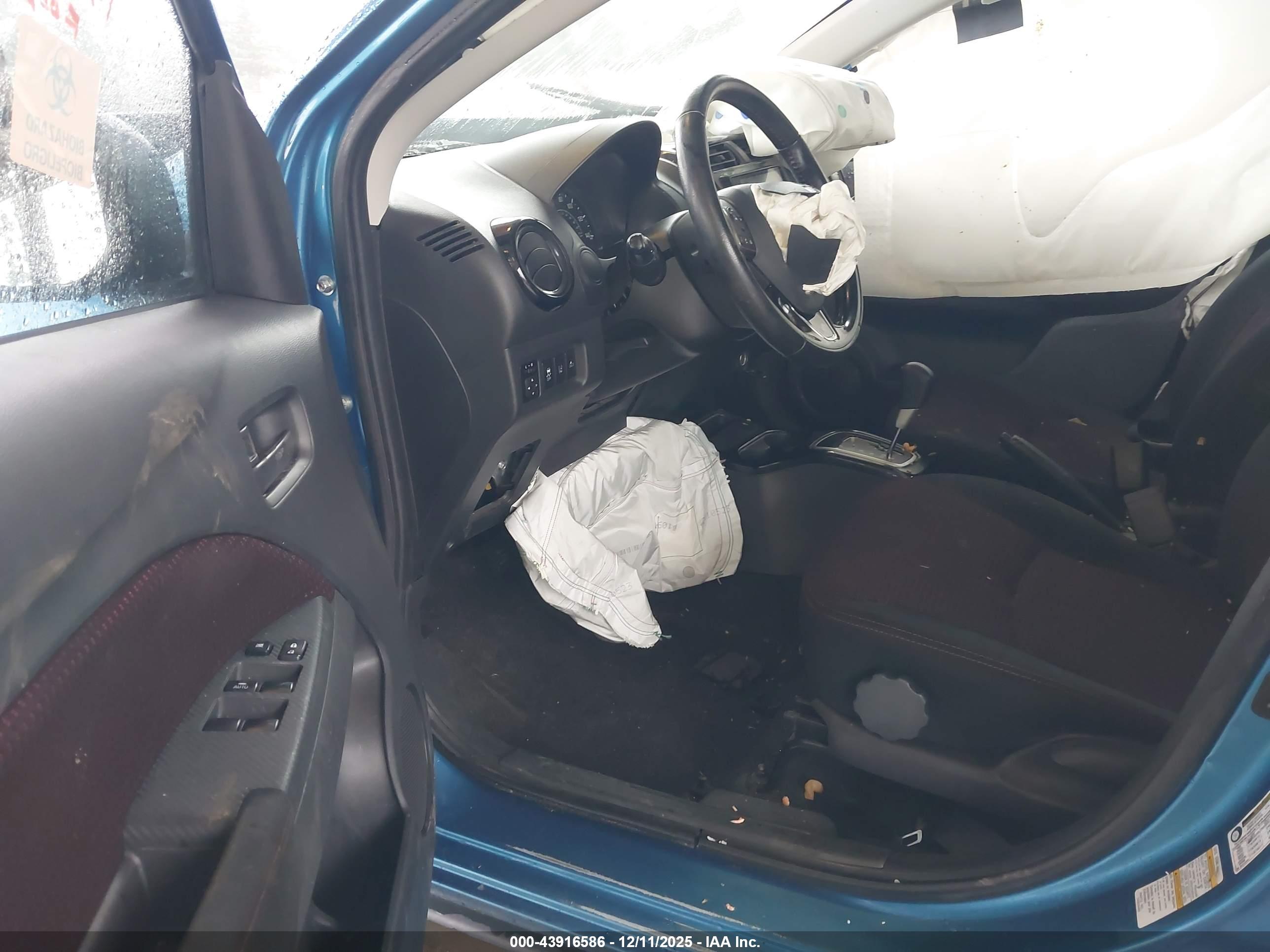 MITSUBISHI MIRAGE image 5