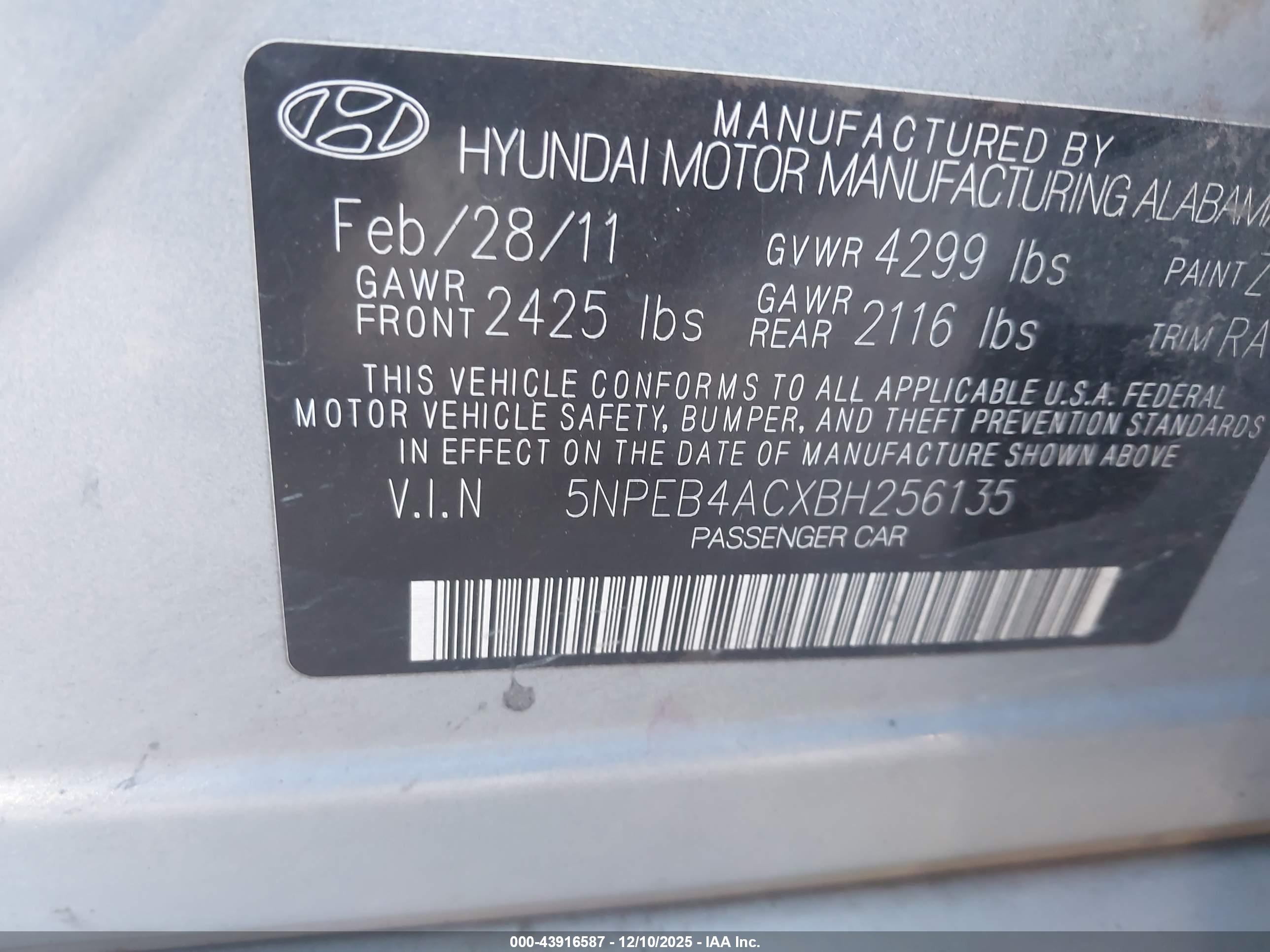 HYUNDAI SONATA image 9