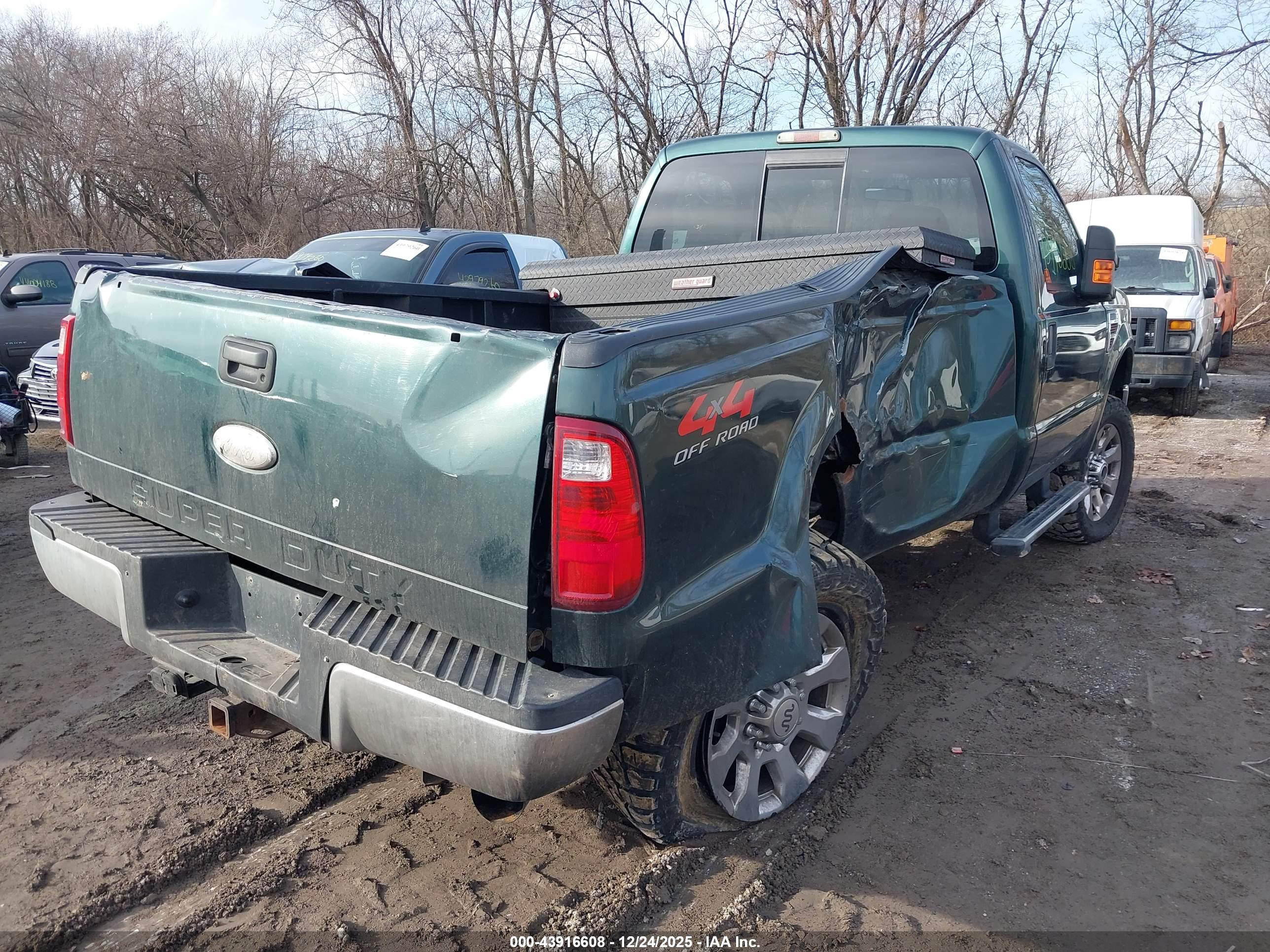FORD F-350 image 4