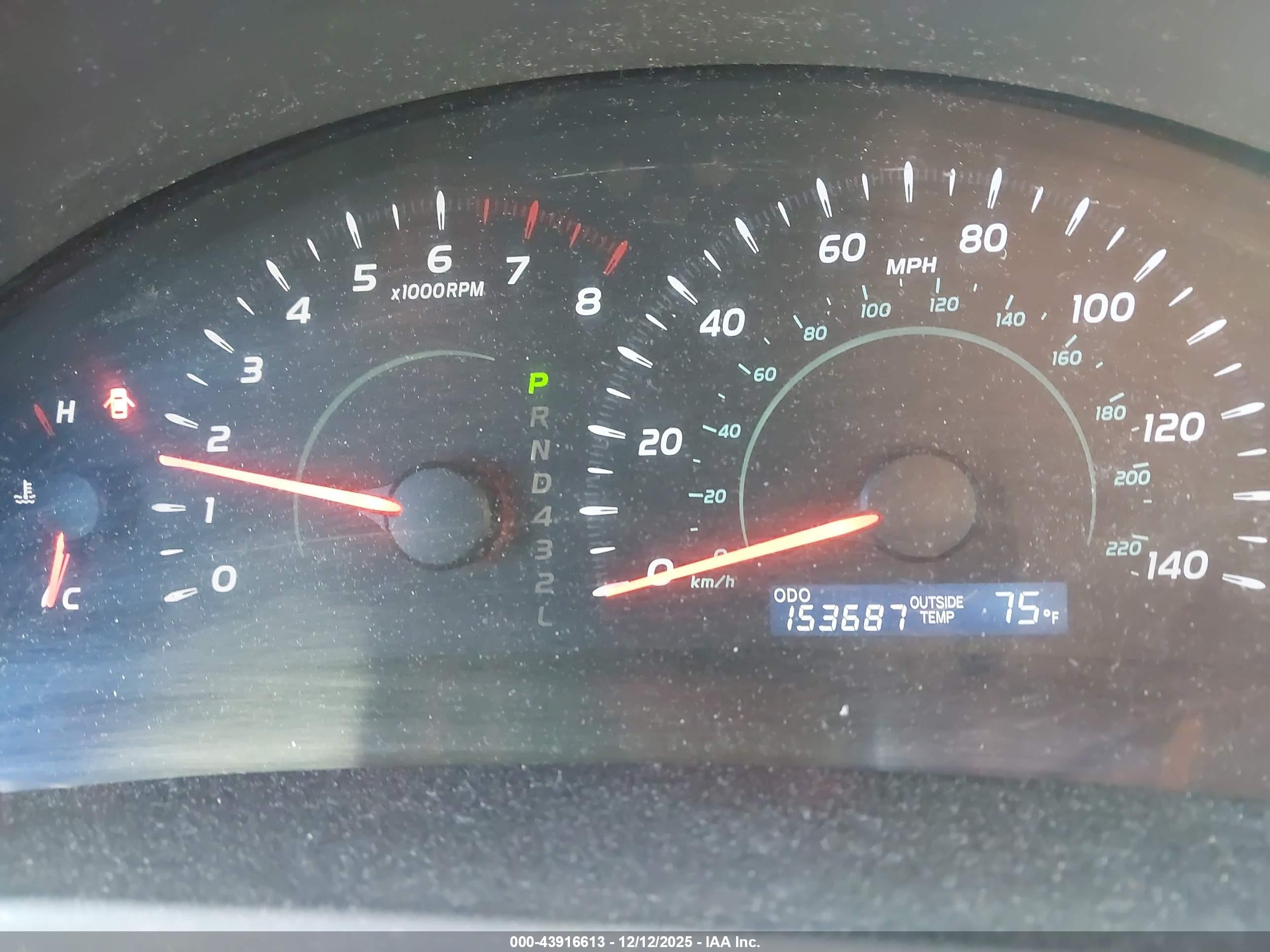 TOYOTA CAMRY image 7