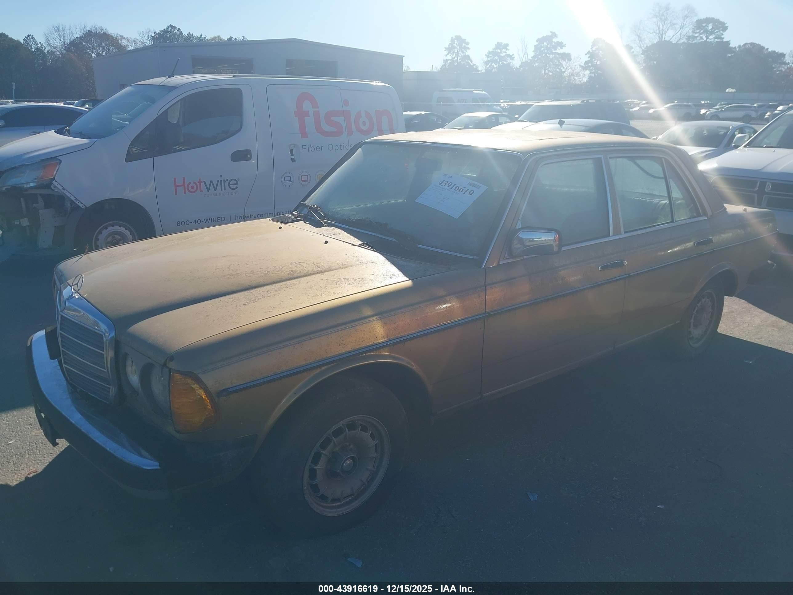 MERCEDES-BENZ 300 image 2