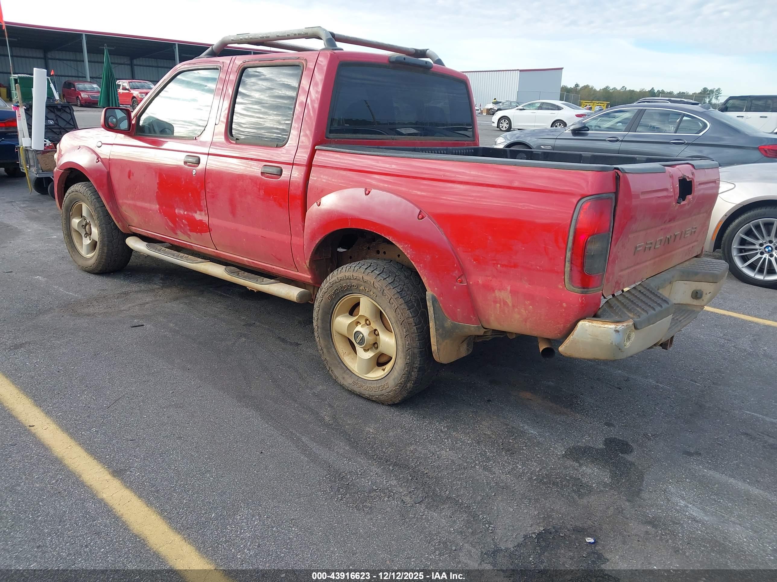 NISSAN FRONTIER image 3