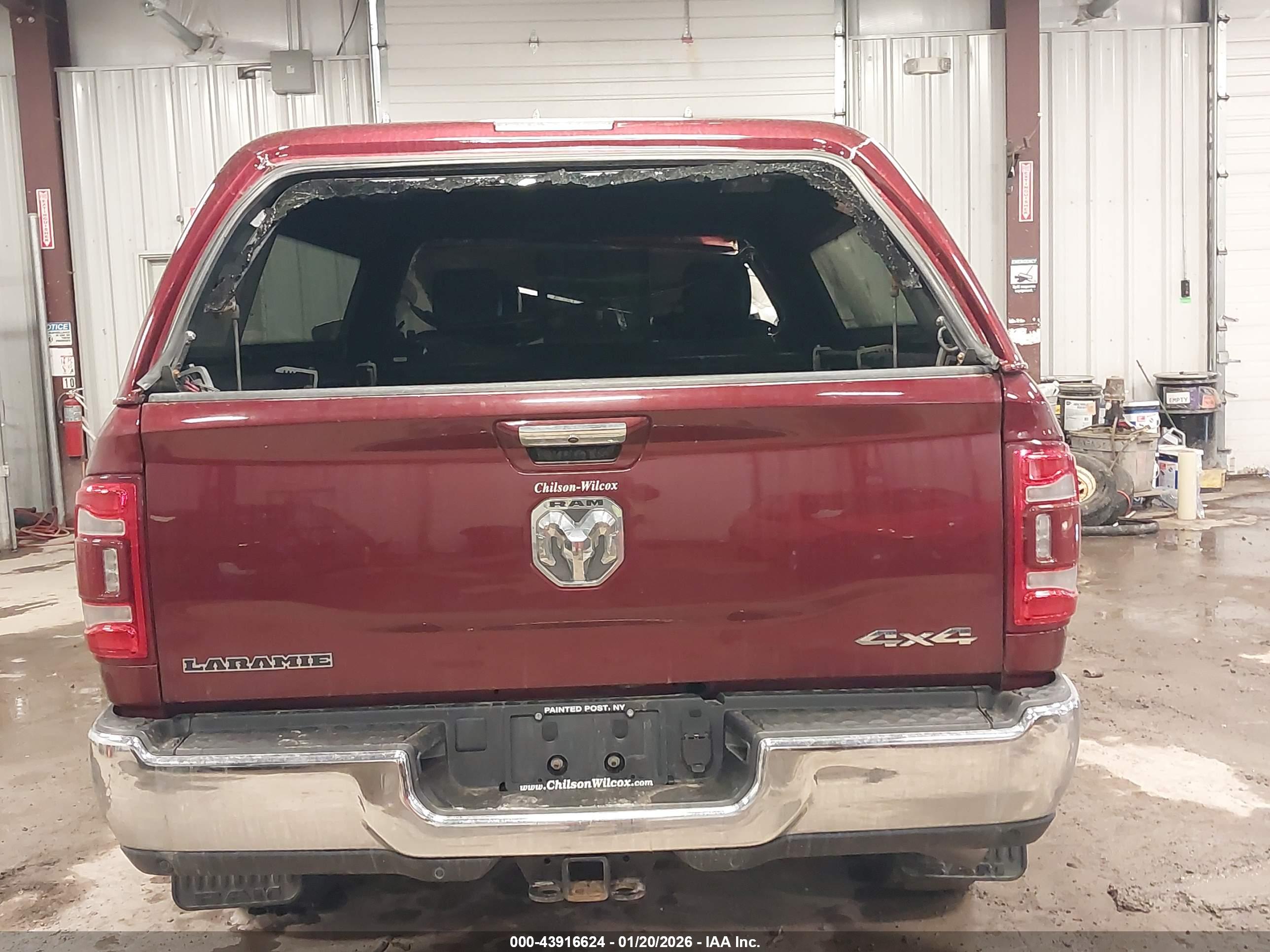 RAM 3500 image 8