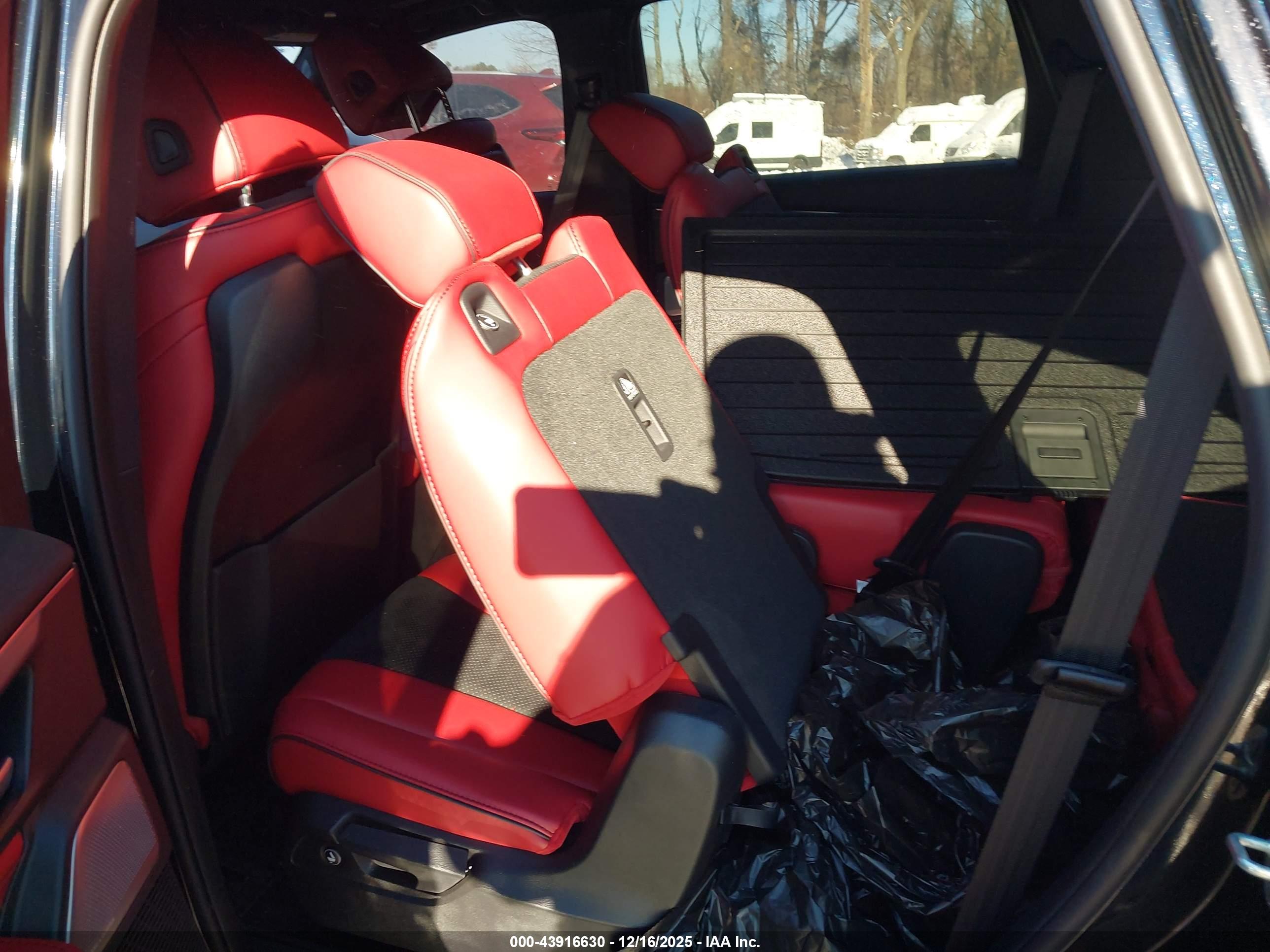 ACURA MDX image 8