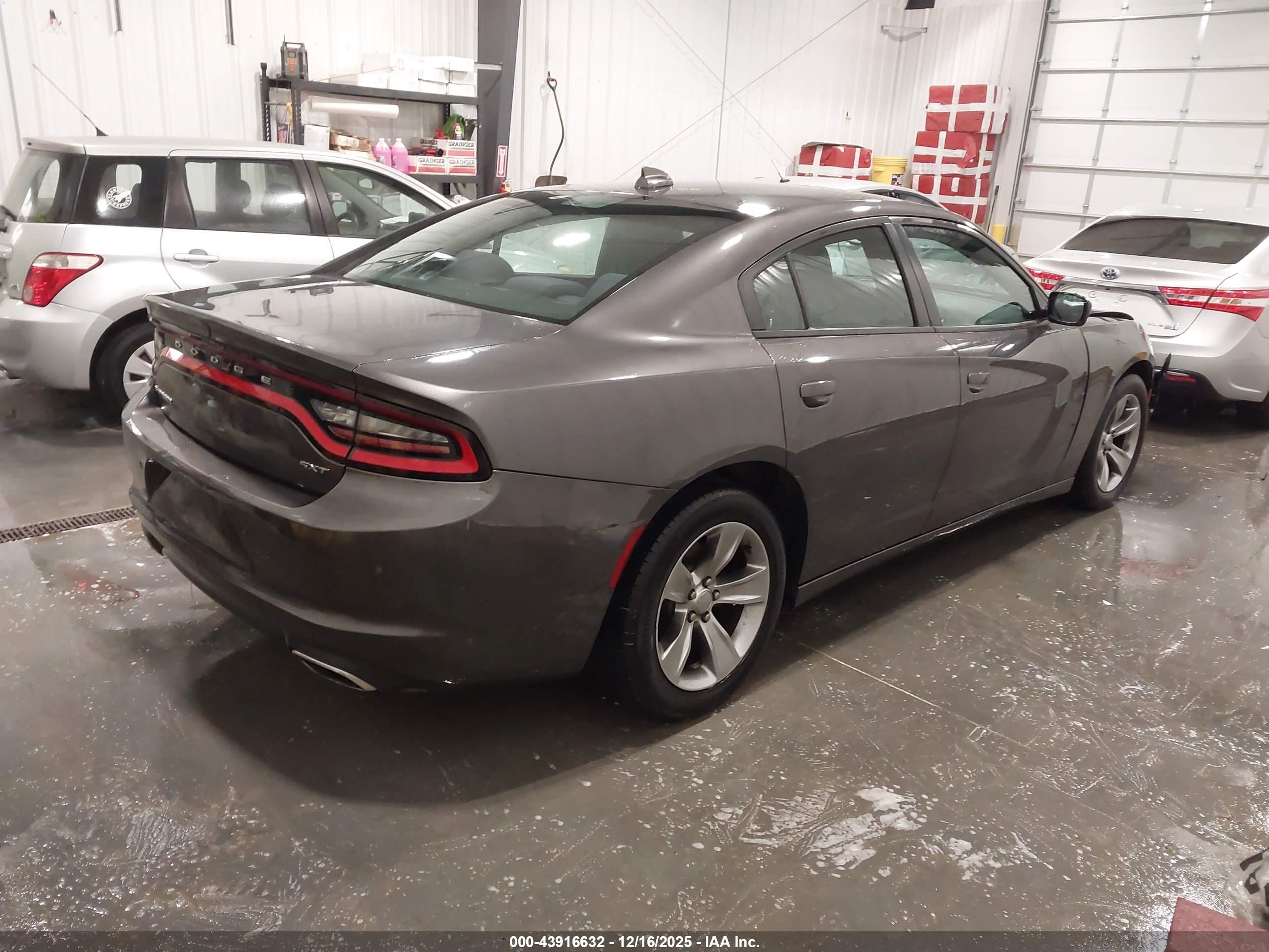 DODGE CHARGER image 4