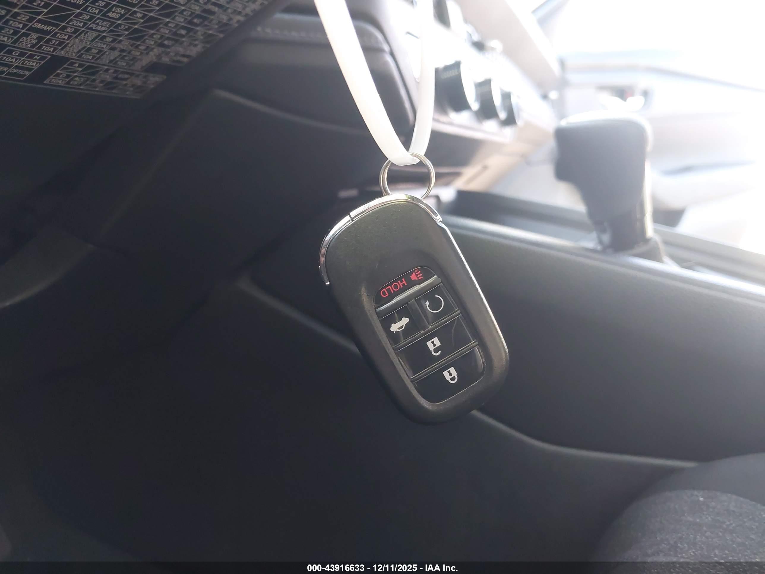 HONDA ACCORD image 11