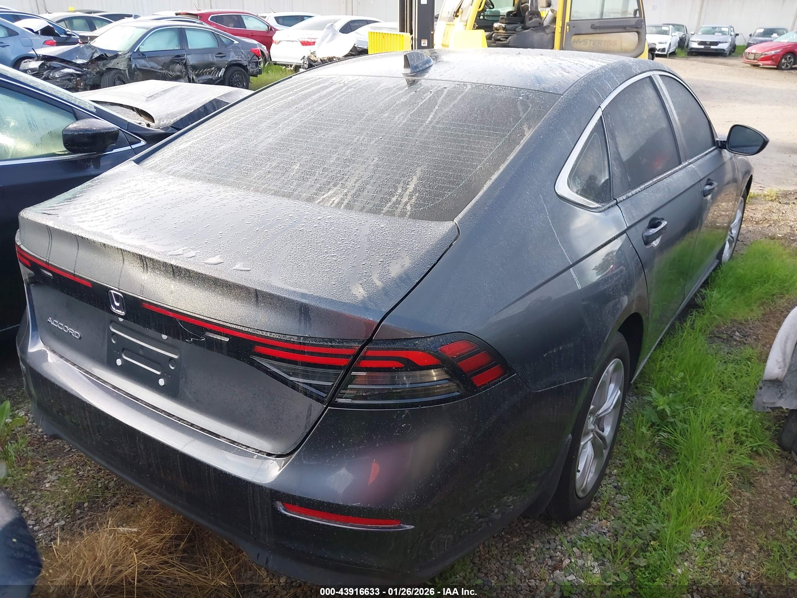 HONDA ACCORD image 4
