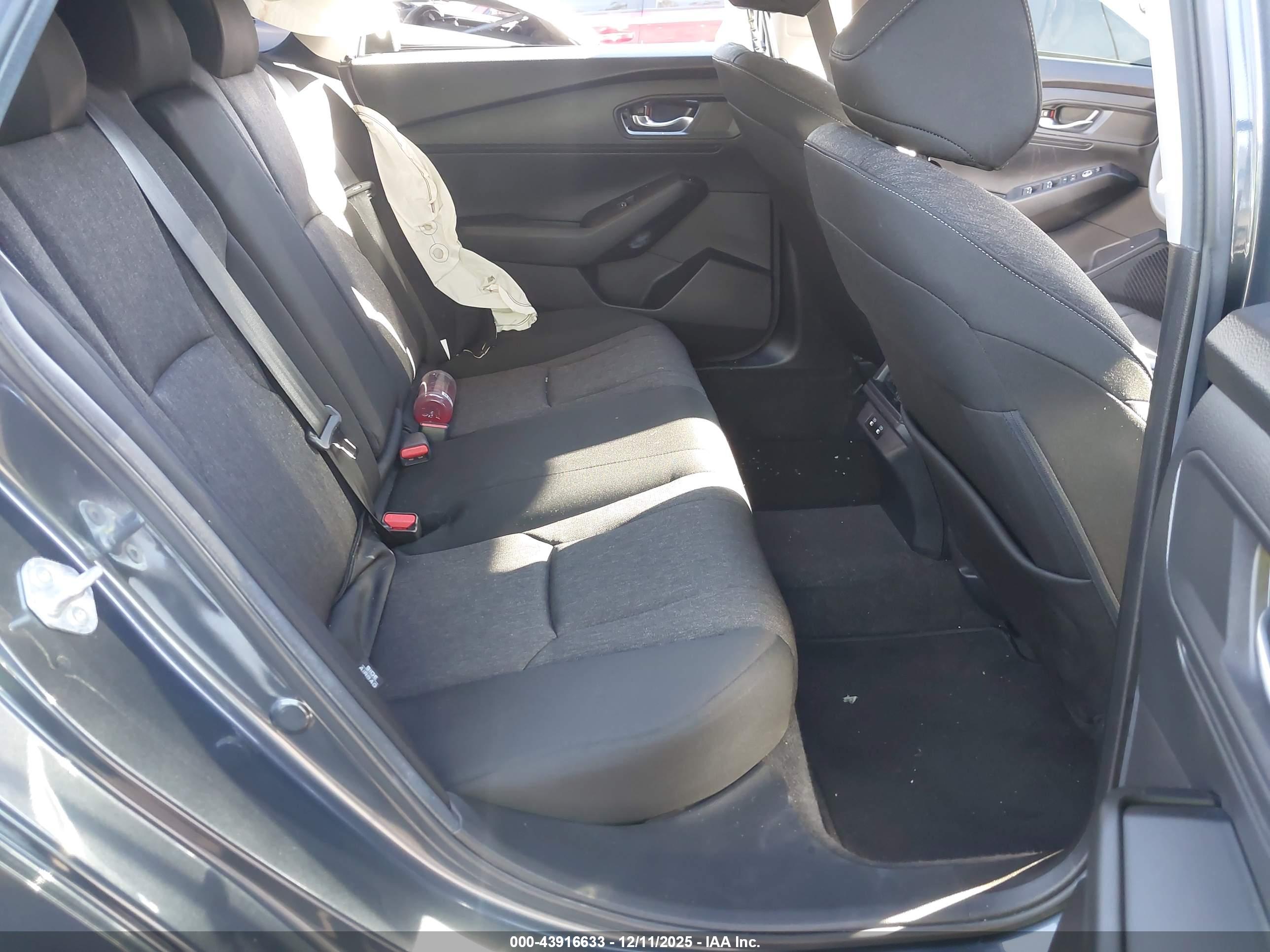 HONDA ACCORD image 8