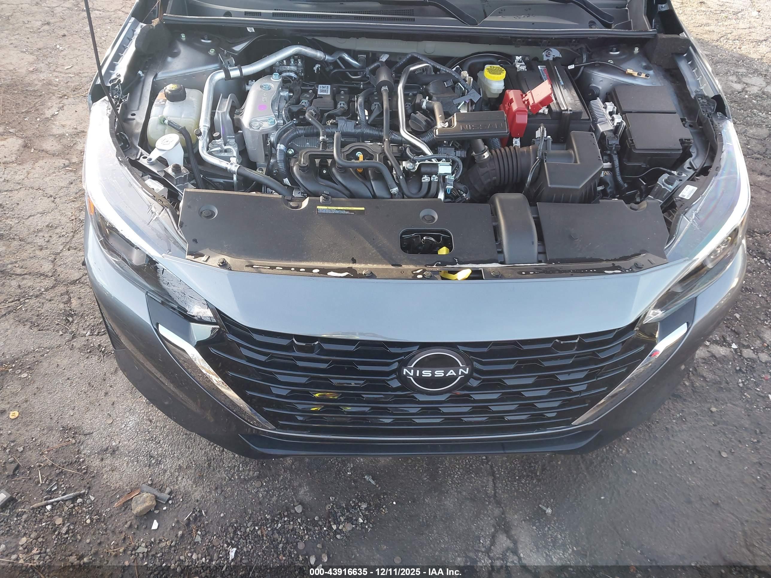 NISSAN SENTRA image 10