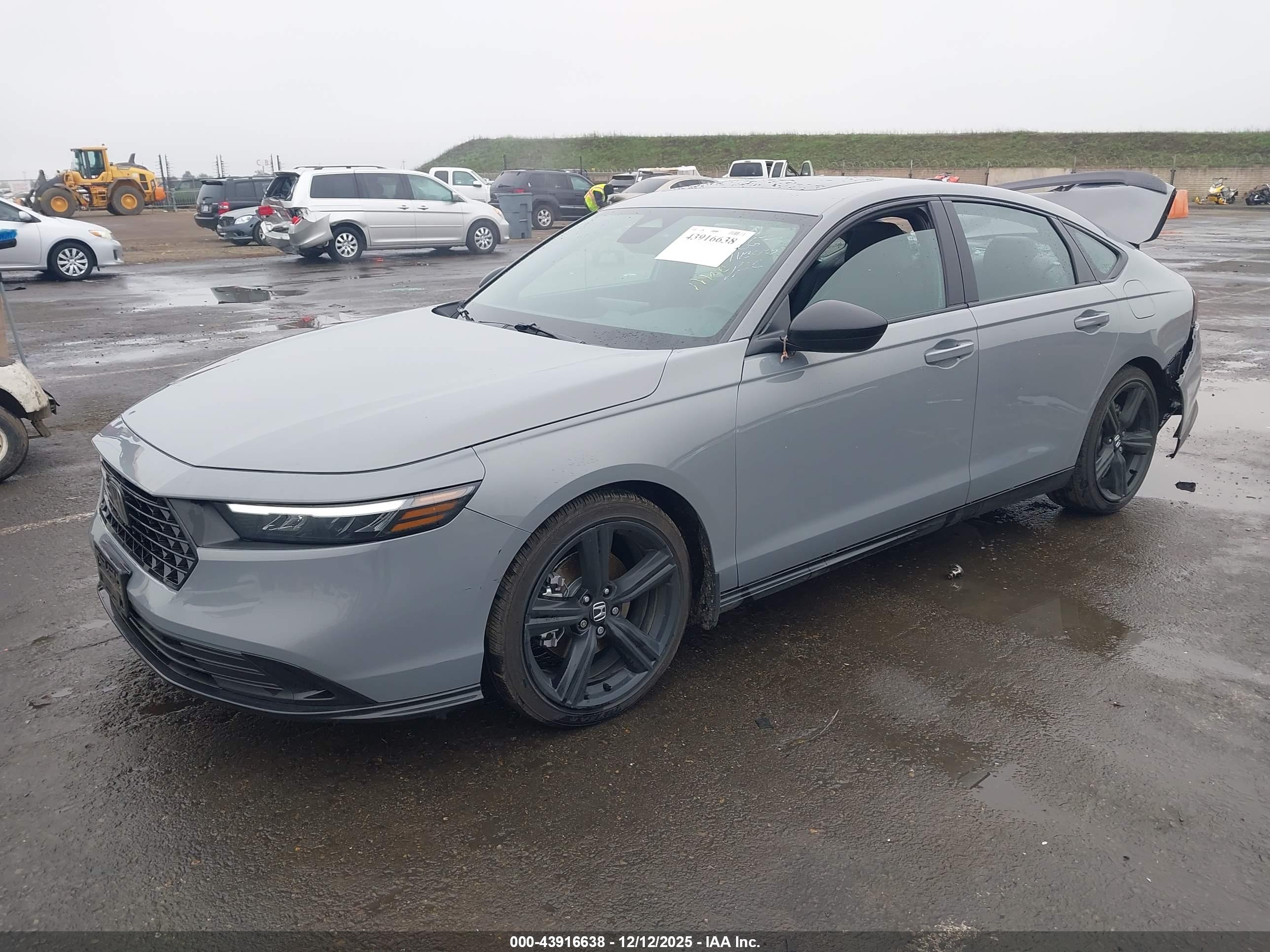 HONDA ACCORD image 2