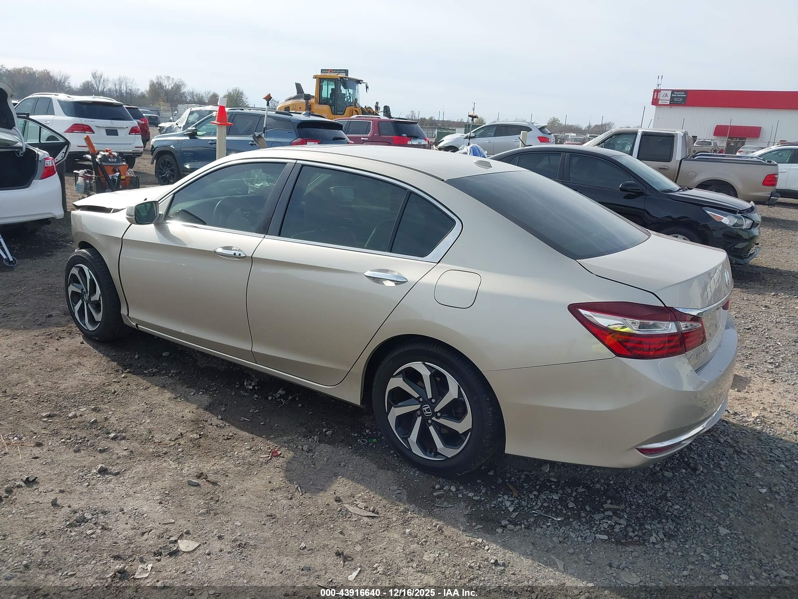 HONDA ACCORD image 3