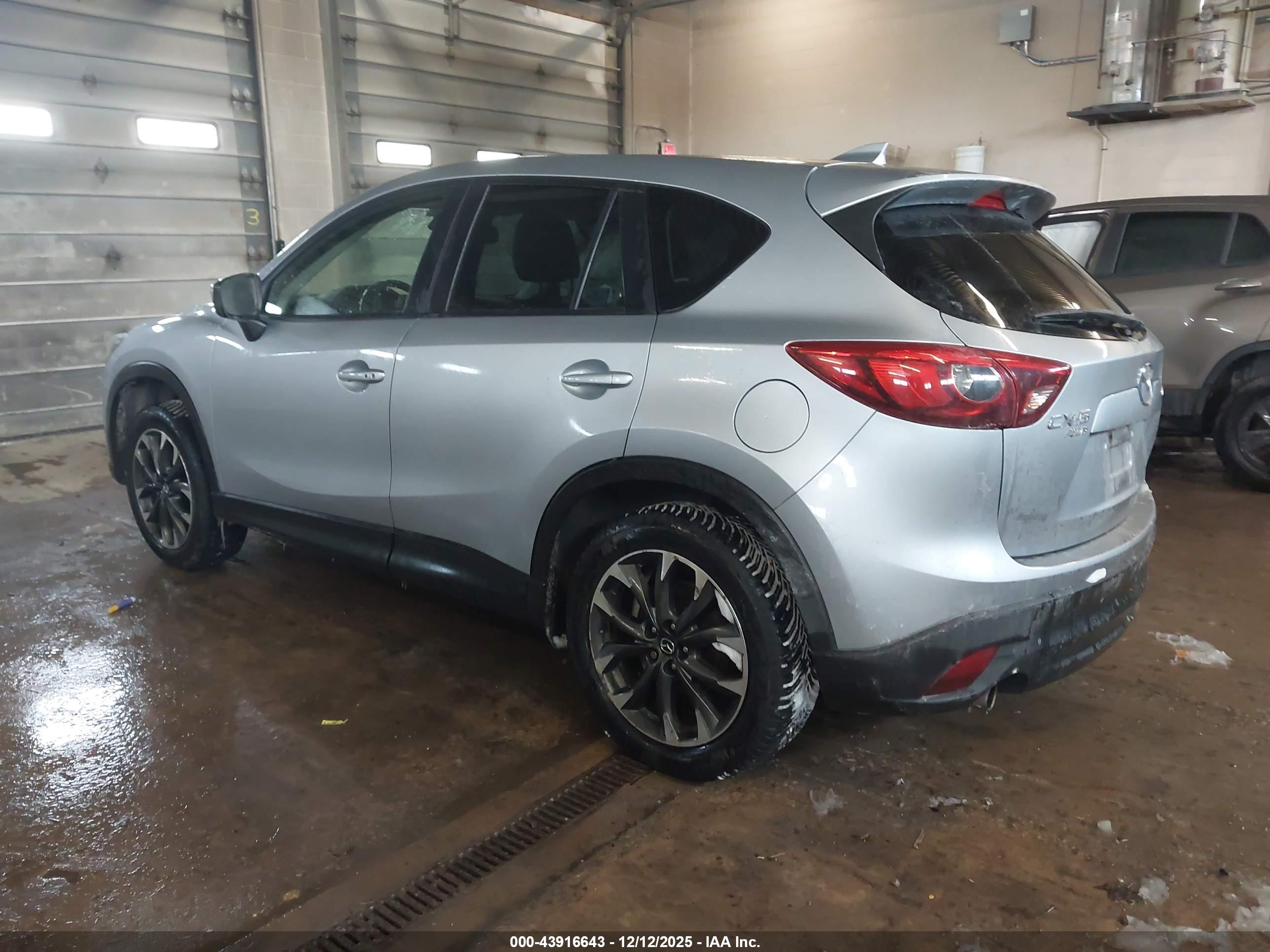 MAZDA CX-5 image 3