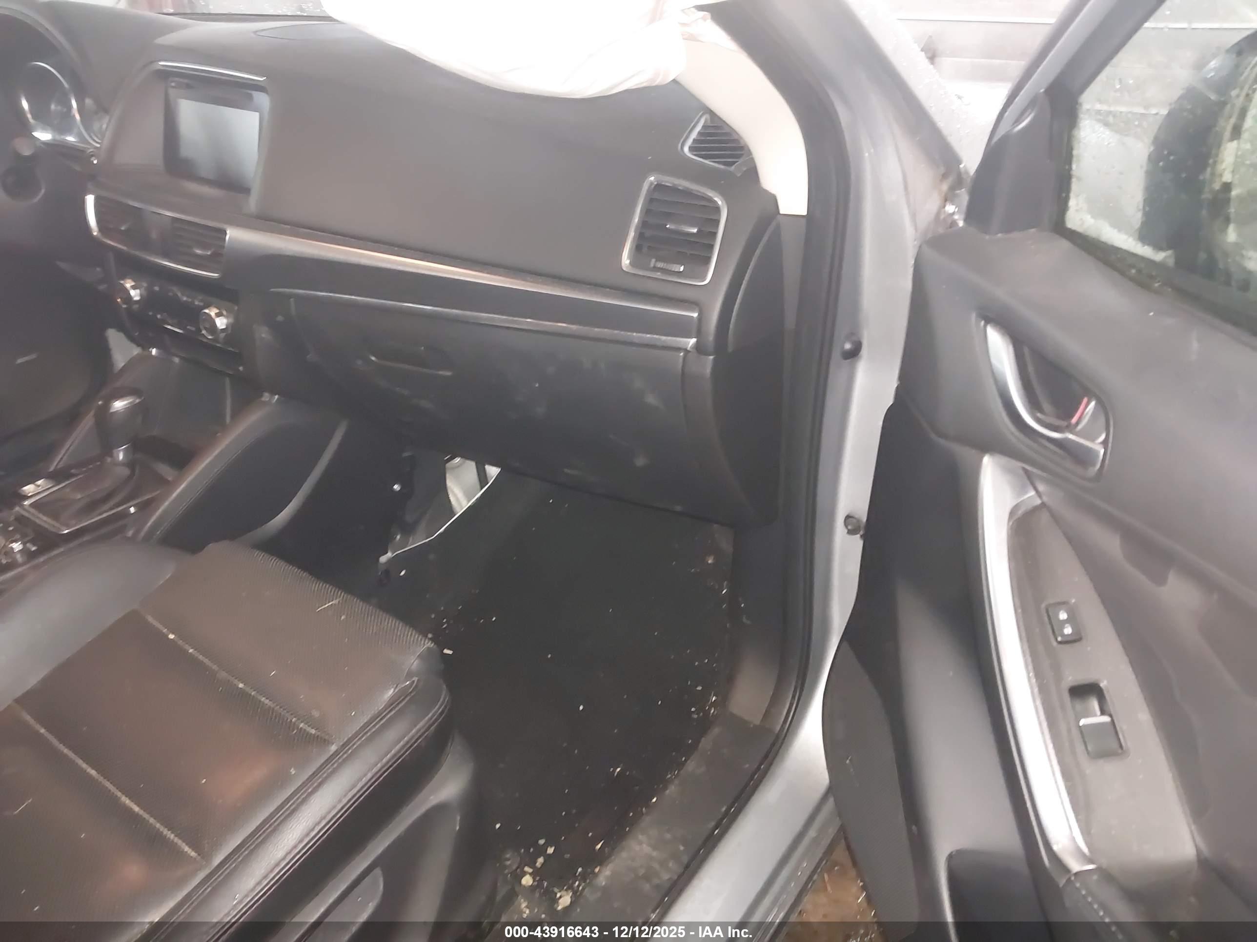 MAZDA CX-5 image 5