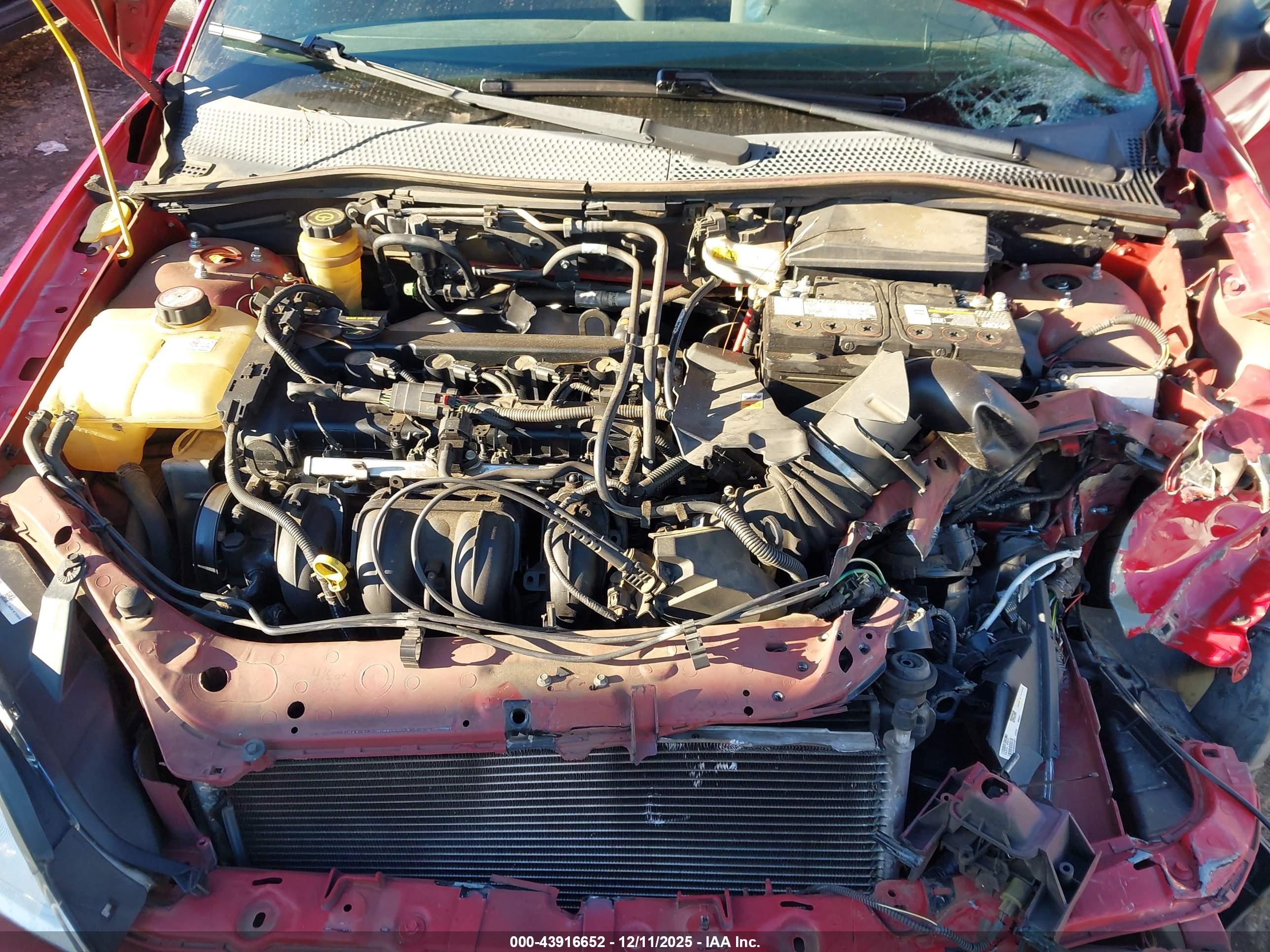 FORD FOCUS image 10