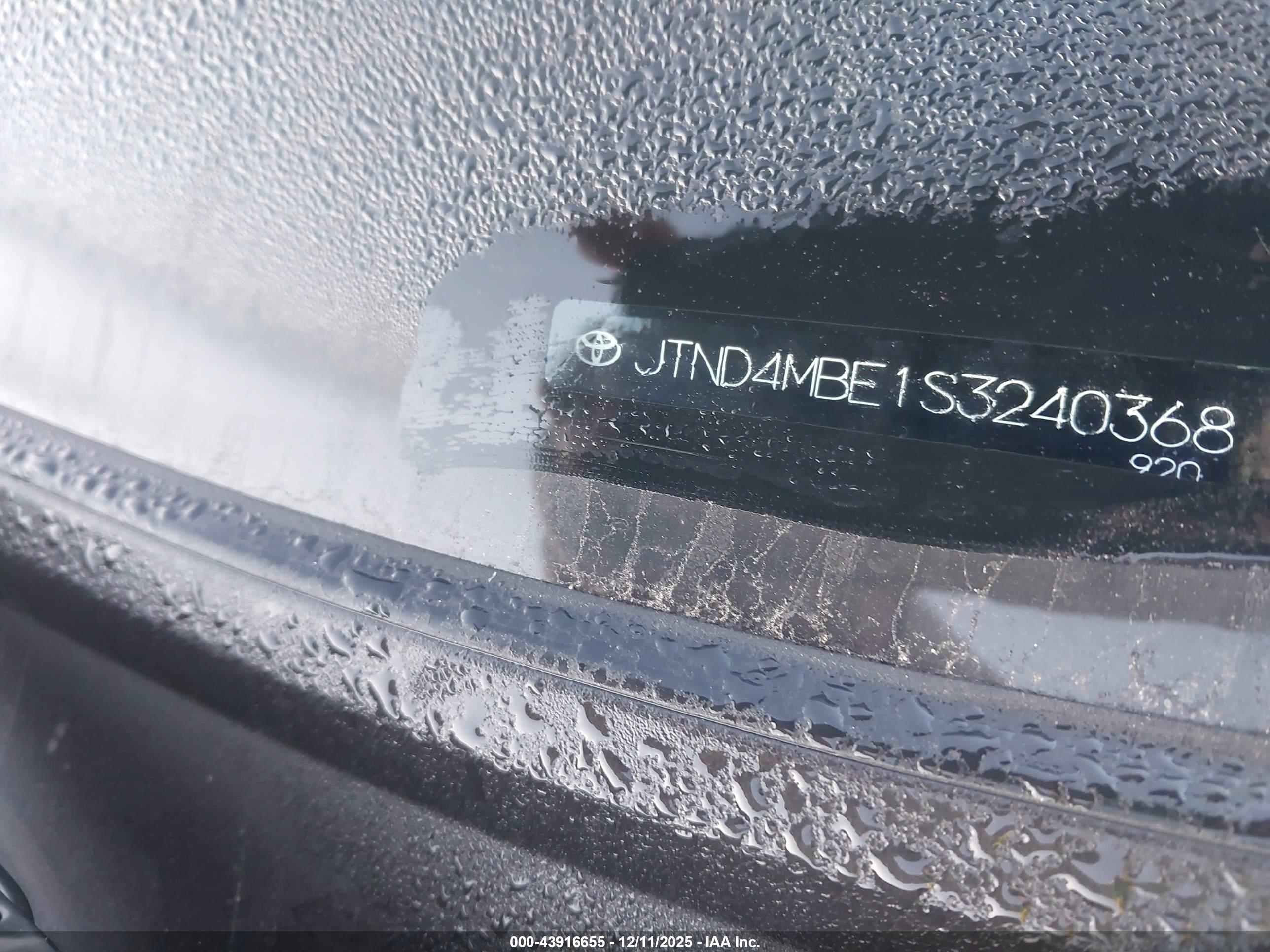 TOYOTA COROLLA image 9