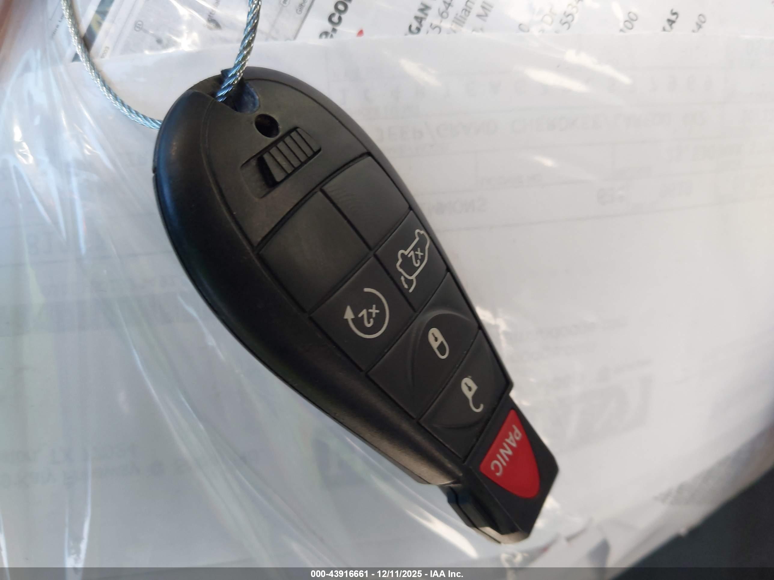 JEEP GRAND image 11